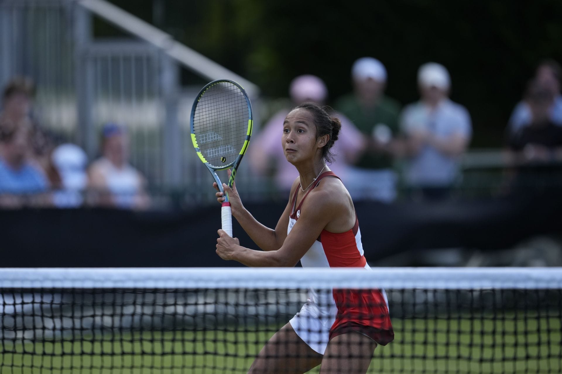 Leylah Fernandez em ação no Nottingham Open 2026 (Fonte: Getty)