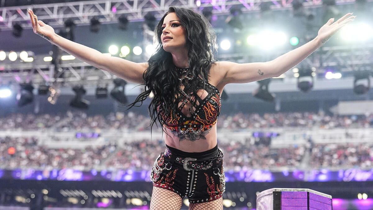 "Let's go b***h" - Paige responds to WWE star after getting called out from backstage