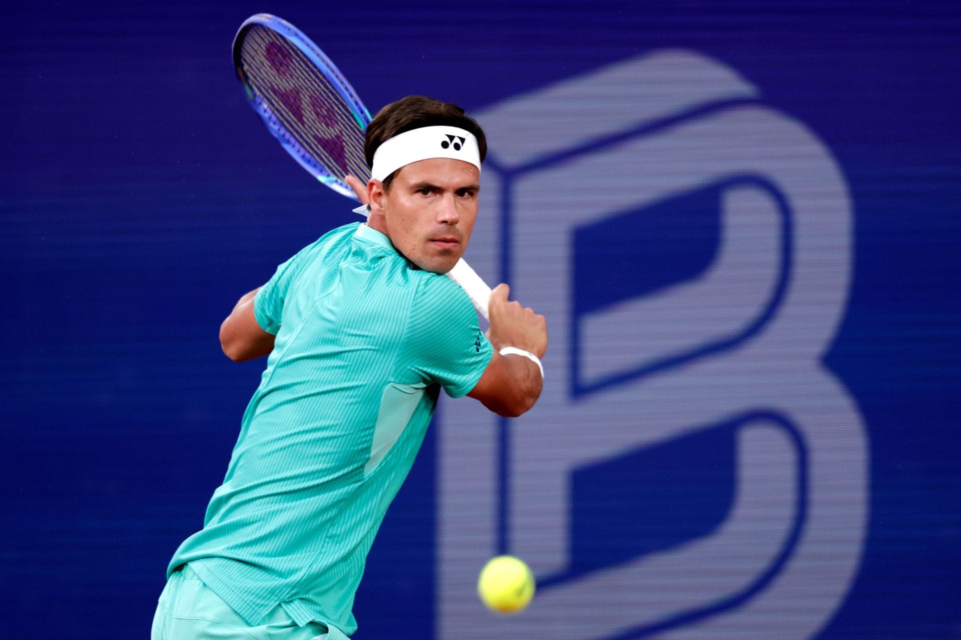 Daniel Altmaier da Alemanha durante o Bitpanda Hamburg Open em Hamburgo, Alemanha. (Foto de Getty Images)