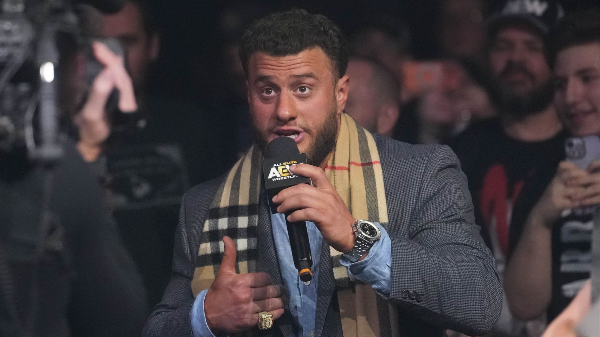 MJF lashes out at 2-time WWE champion; calls him "worthless"