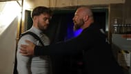 Will Ospreay e Jon Moxley (imagem via YouTube @AEWonTV)