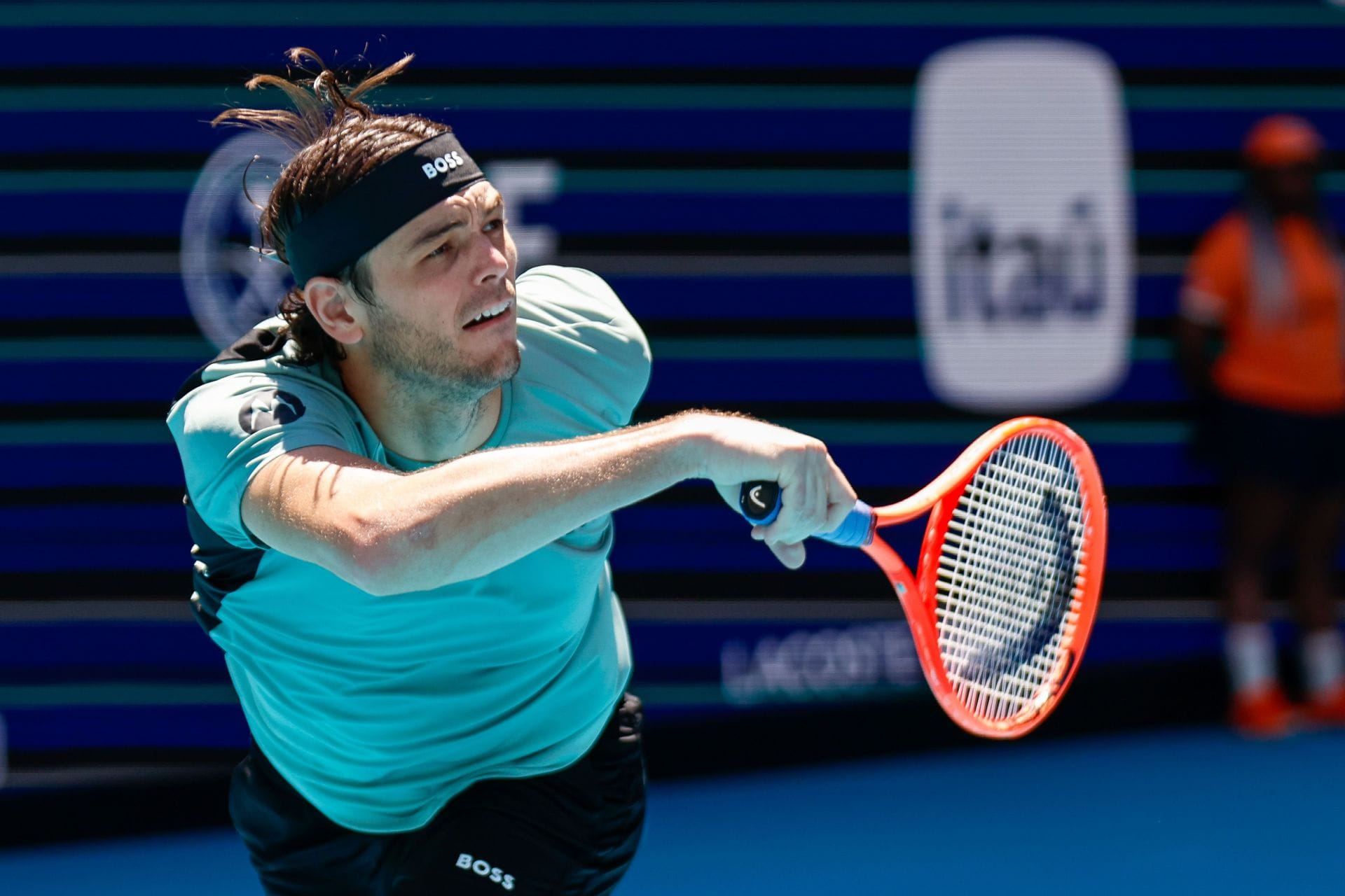   Taylor Fritz dos EUA no Miami Open em Miami Gardens, Flórida, (Foto via Getty Images)