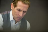 Perfil da personalidade da ESPN Skip Bayless - Fonte: Getty