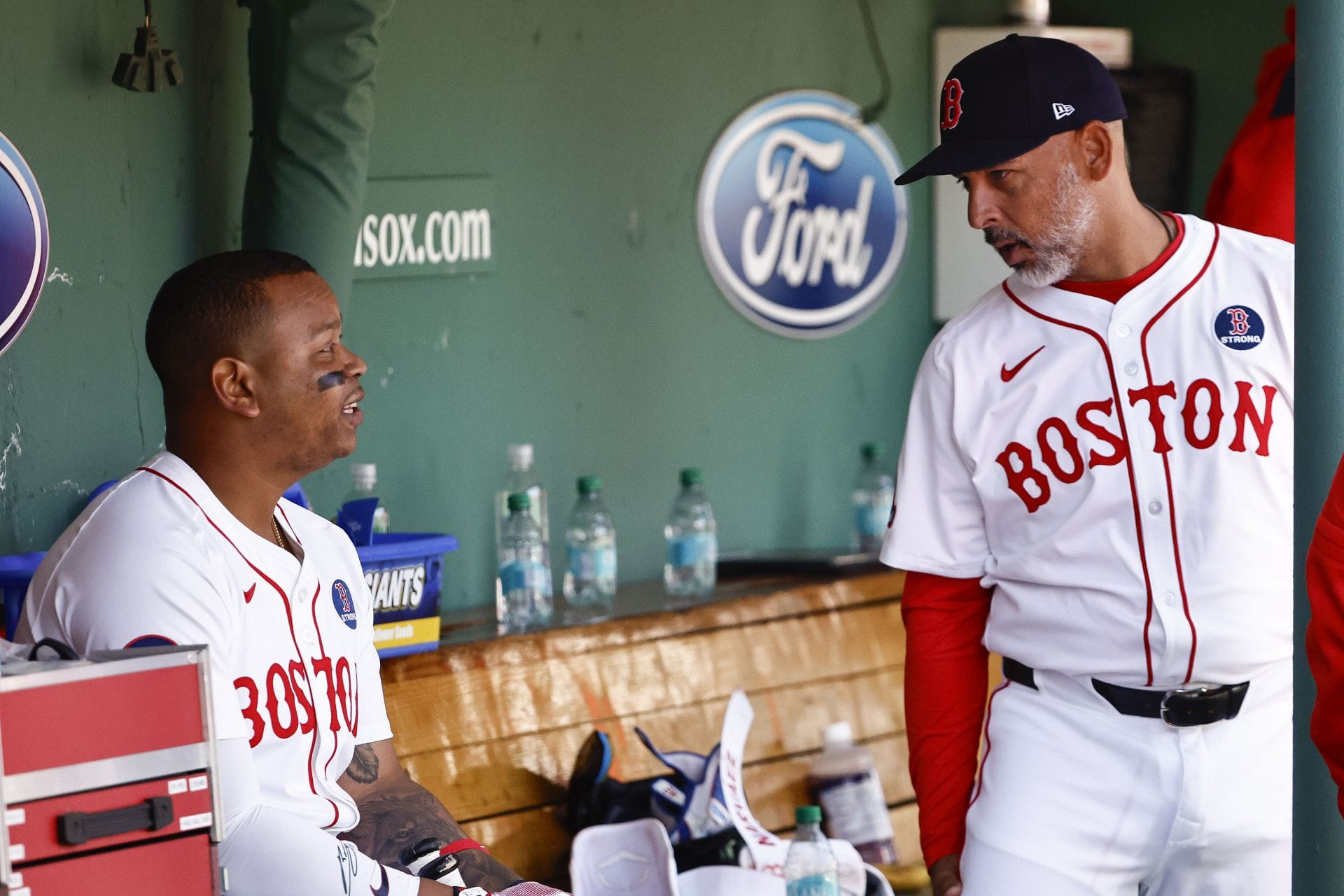 "Definitely about Rafael Devers" - Fans speculate as ex-Red Sox manager drops cryptic reaction after Giants dugout controversy