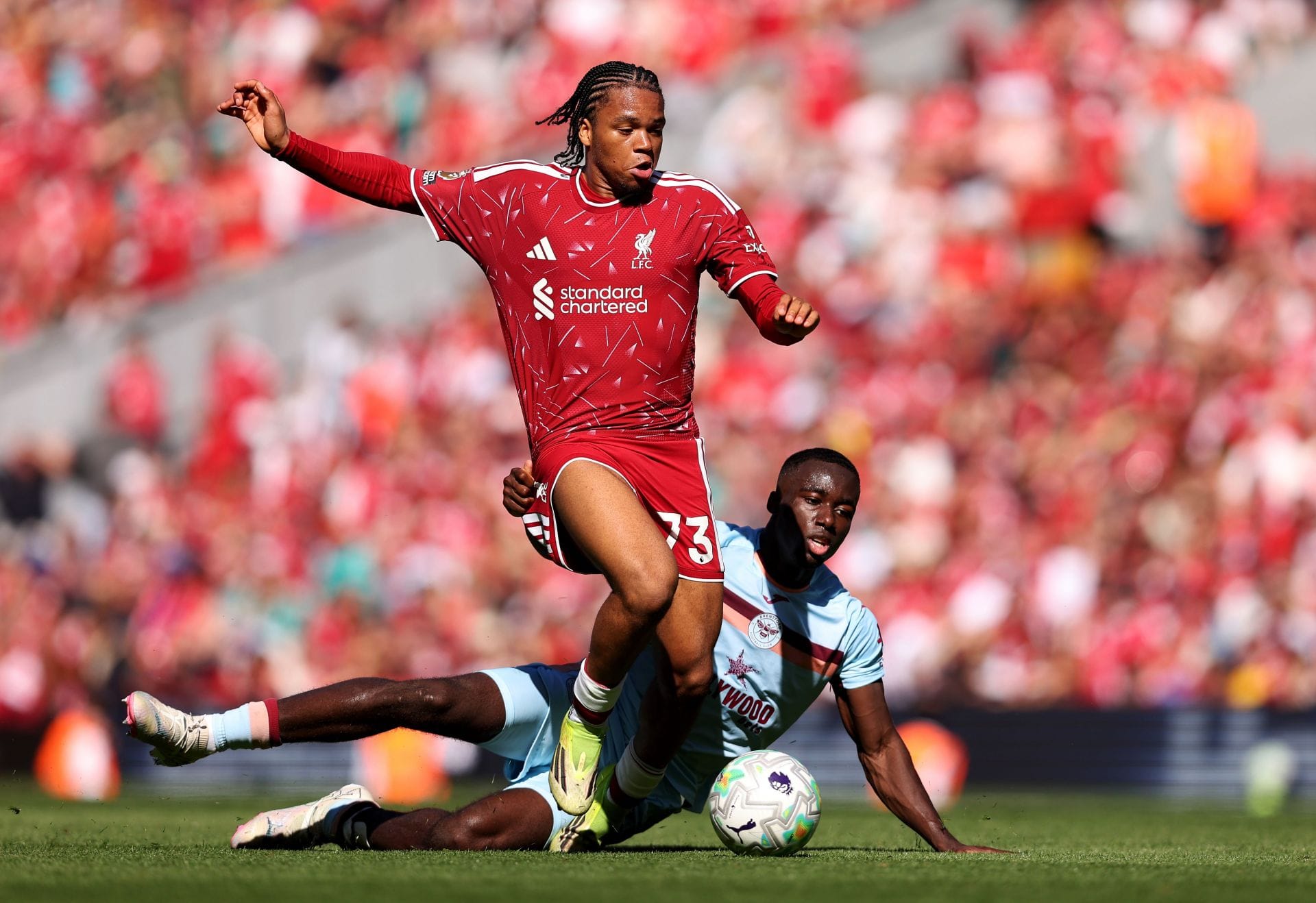 European giants plot surprise move for Liverpool teenager Rio Ngumoha: Reports