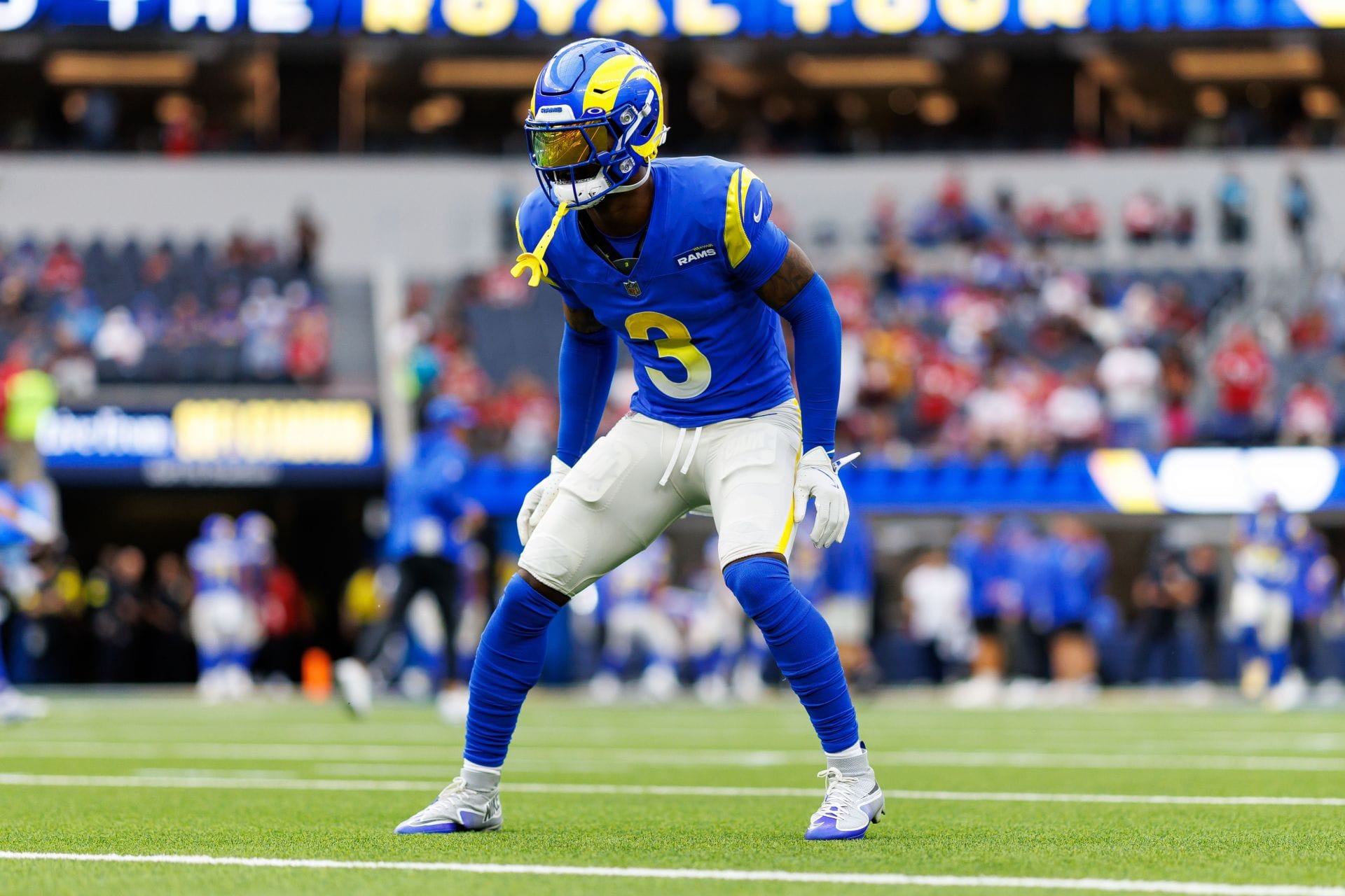 “The entitlement is crazy”: NFL fans rip Rams S Kam Curl for showing “victim mentality” over paying for 2026 FIFA World Cup matches