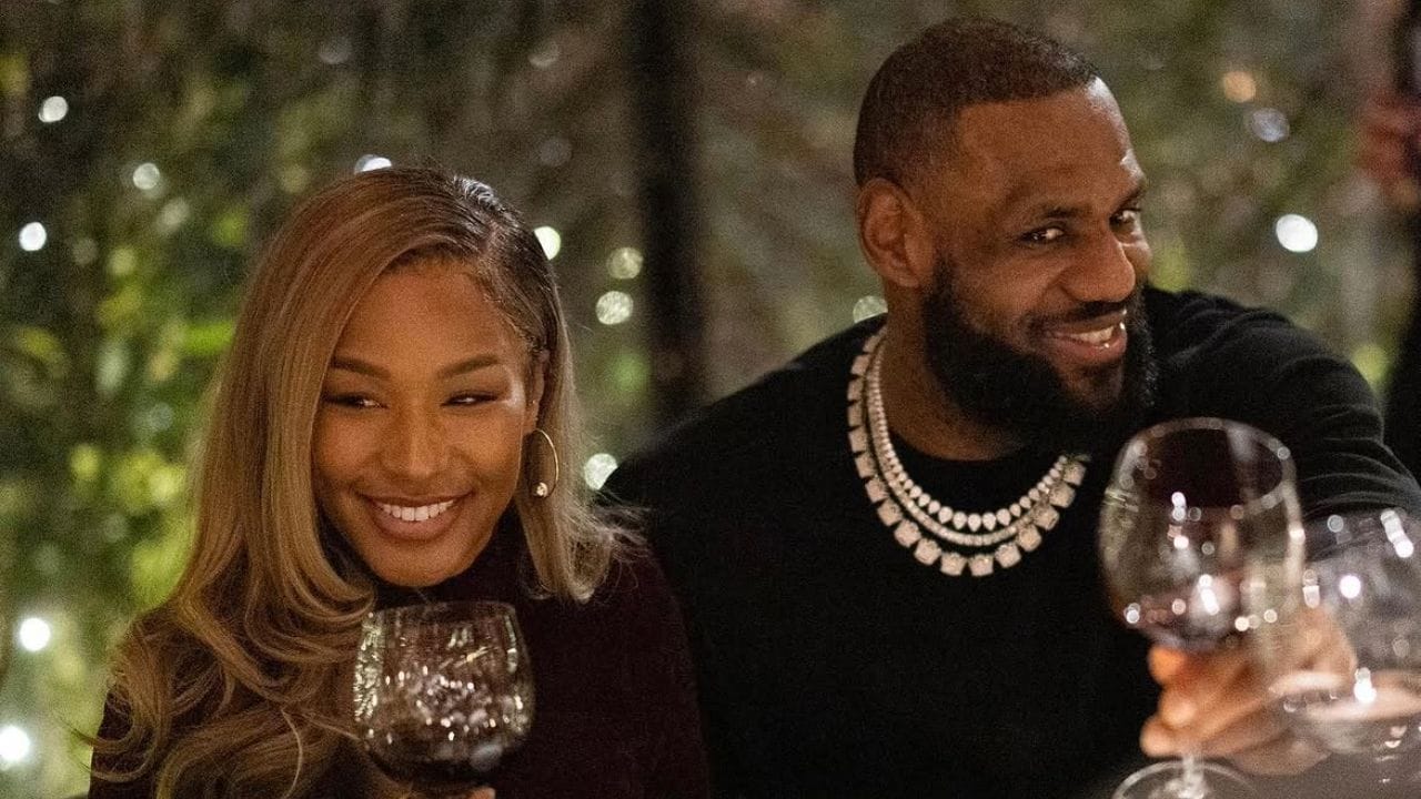 "Done Deal," "Listen to Your Wife": Fans Buzz as Savannah James Calls Miami 'Special Place' Amid LeBron James Reunion Rumors