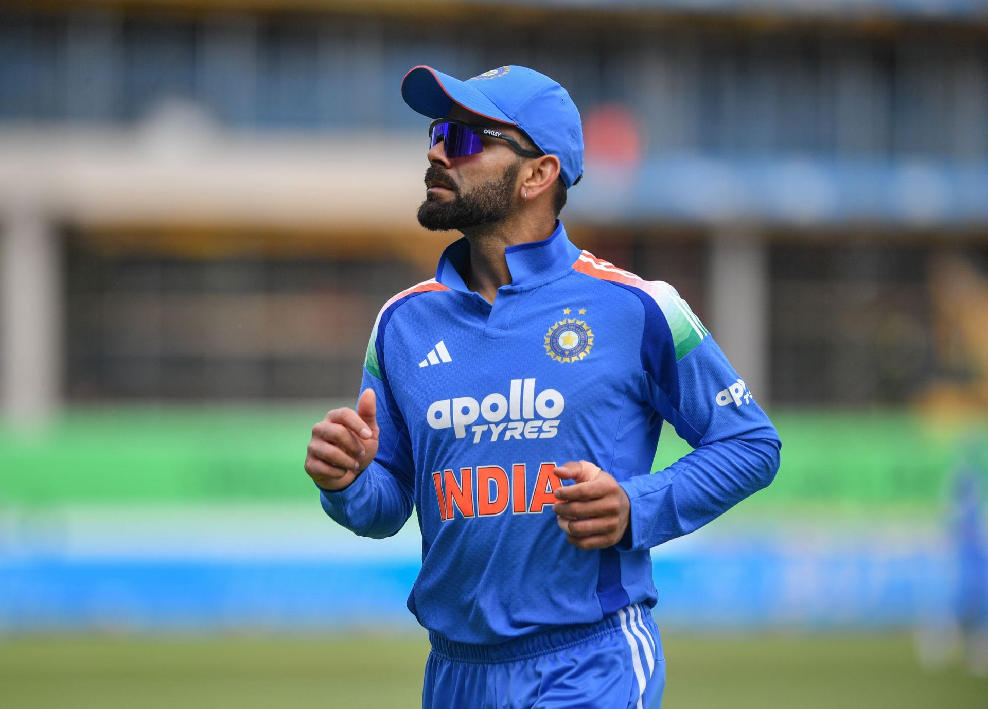 Die-hard fan reaches Virat Kohli's residence cycling from Siliguri after ENG vs IND 2026 series [Watch]