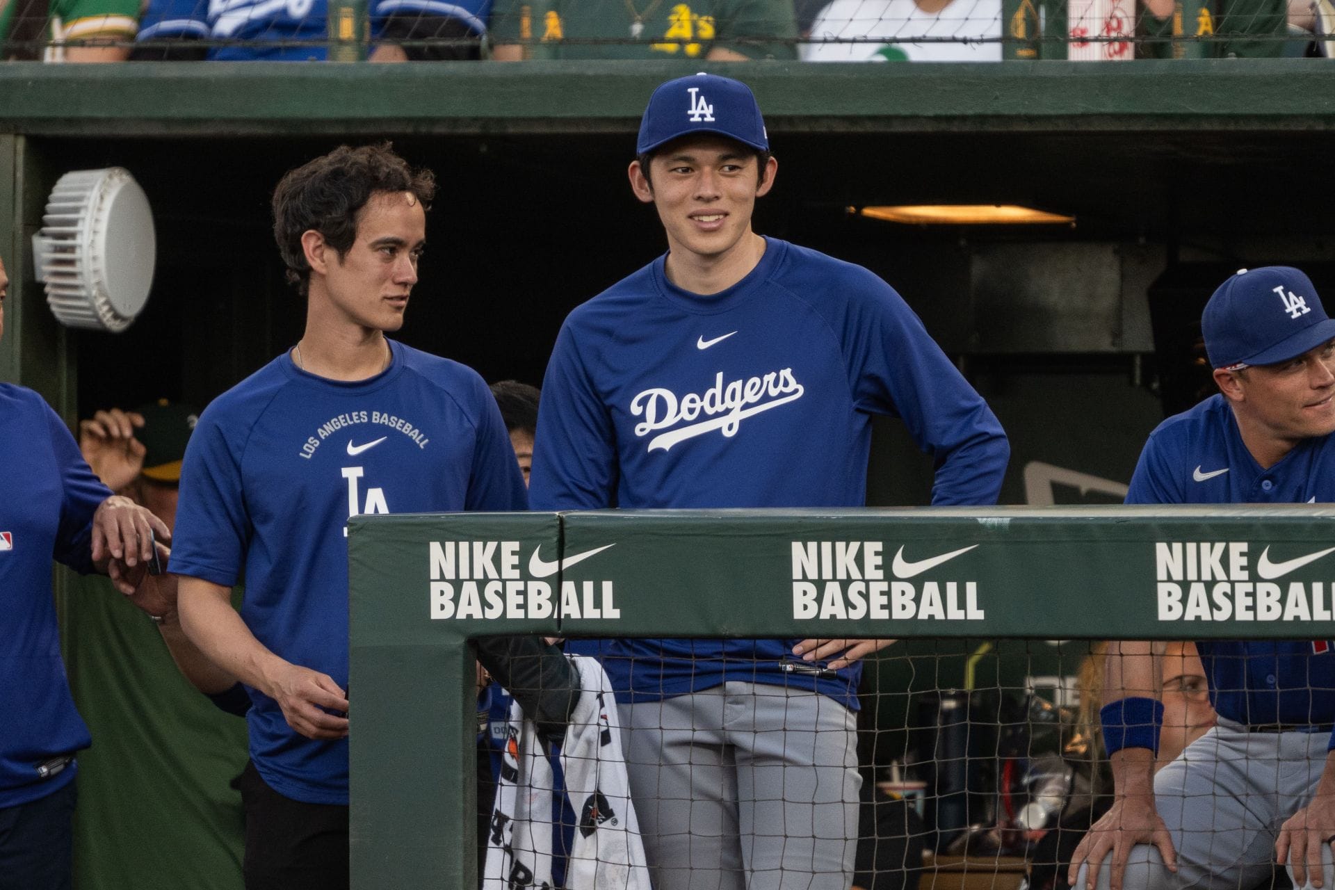 "Dodgers shoulda signed Trevor Bauer" - Fans rip Roki Sasaki after another disappointing outing vs Padres