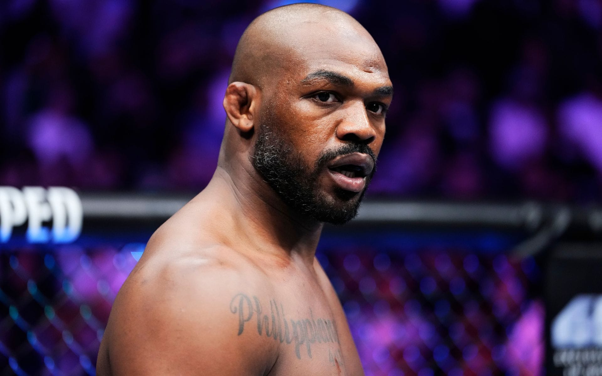 "Pot calling the kettle black" - Fans accuse Jon Jones of hypocrisy after Gandhi post seemingly referencing Anthony Smith's recent arrest