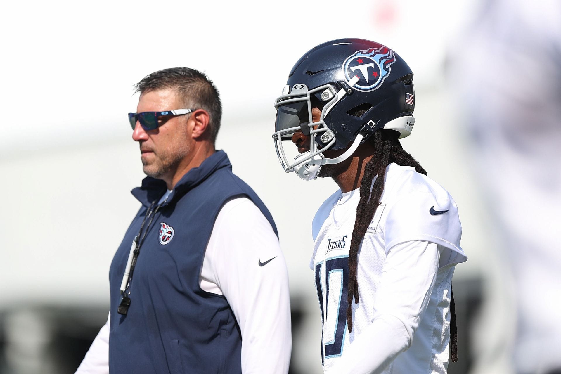 "Helping out the offensive coaches": Patriots' Mike Vrabel reveals DeAndre Hopkins joins team while exploring coaching role 1 day before training camp