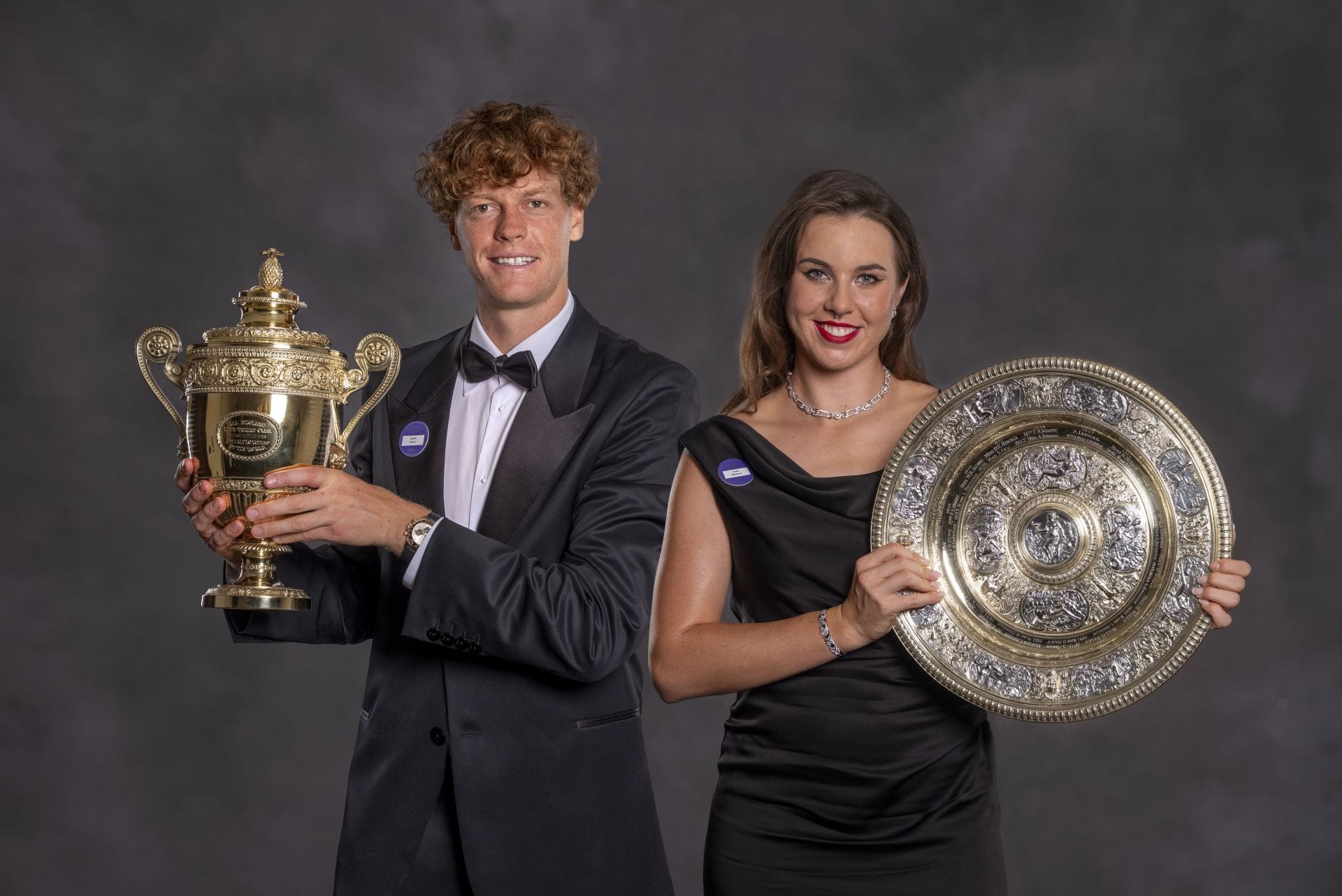 "Looks like a 5th grader";"Just torture" - Fans amused as Sinner & Noskova bring down the house at Wimbledon Champions' Dance