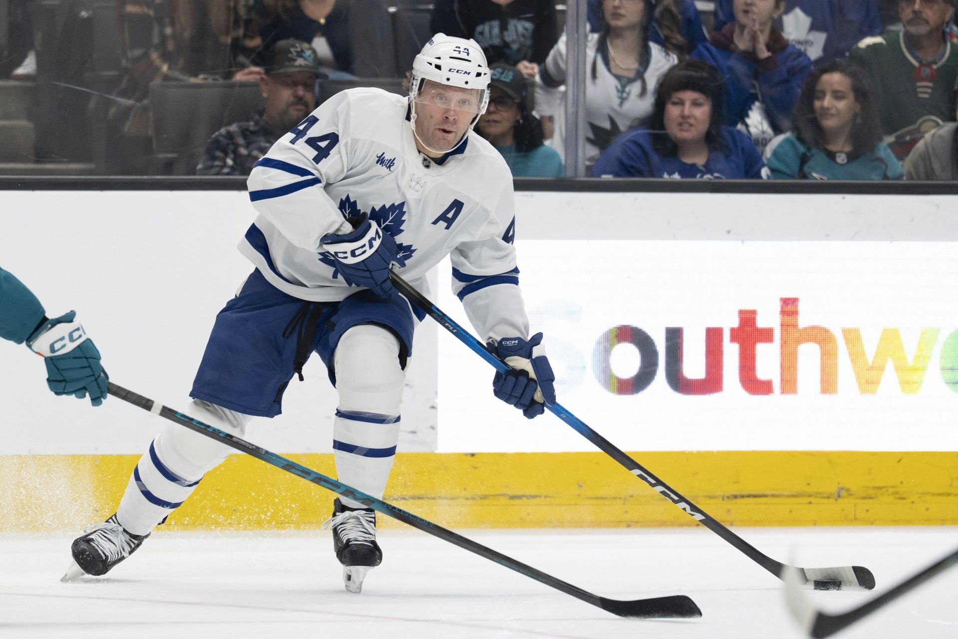 Morgan Rielly could leave the Maple Leafs as NHL insider makes massive claim about his future