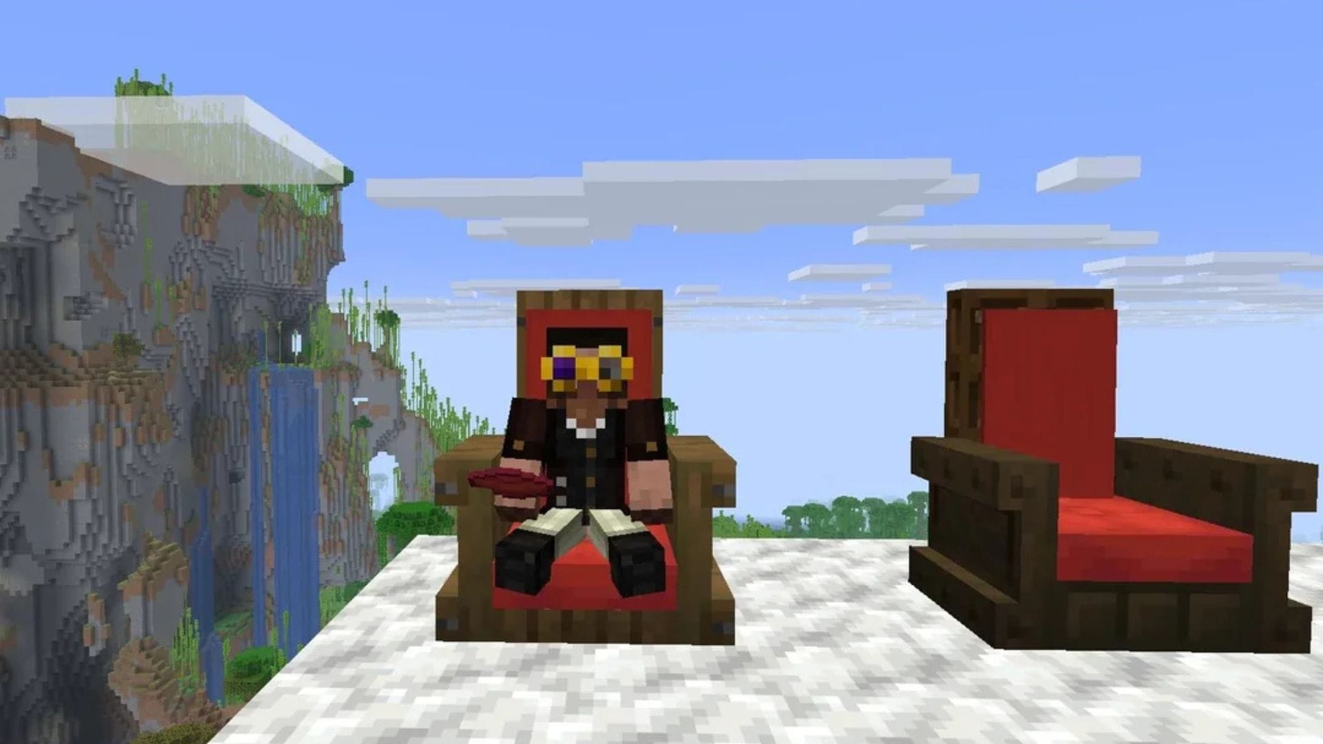 Sofas can accomodate more than one player for sitting (Image via Mojang Studios || Reddit/@M_stellatarum)