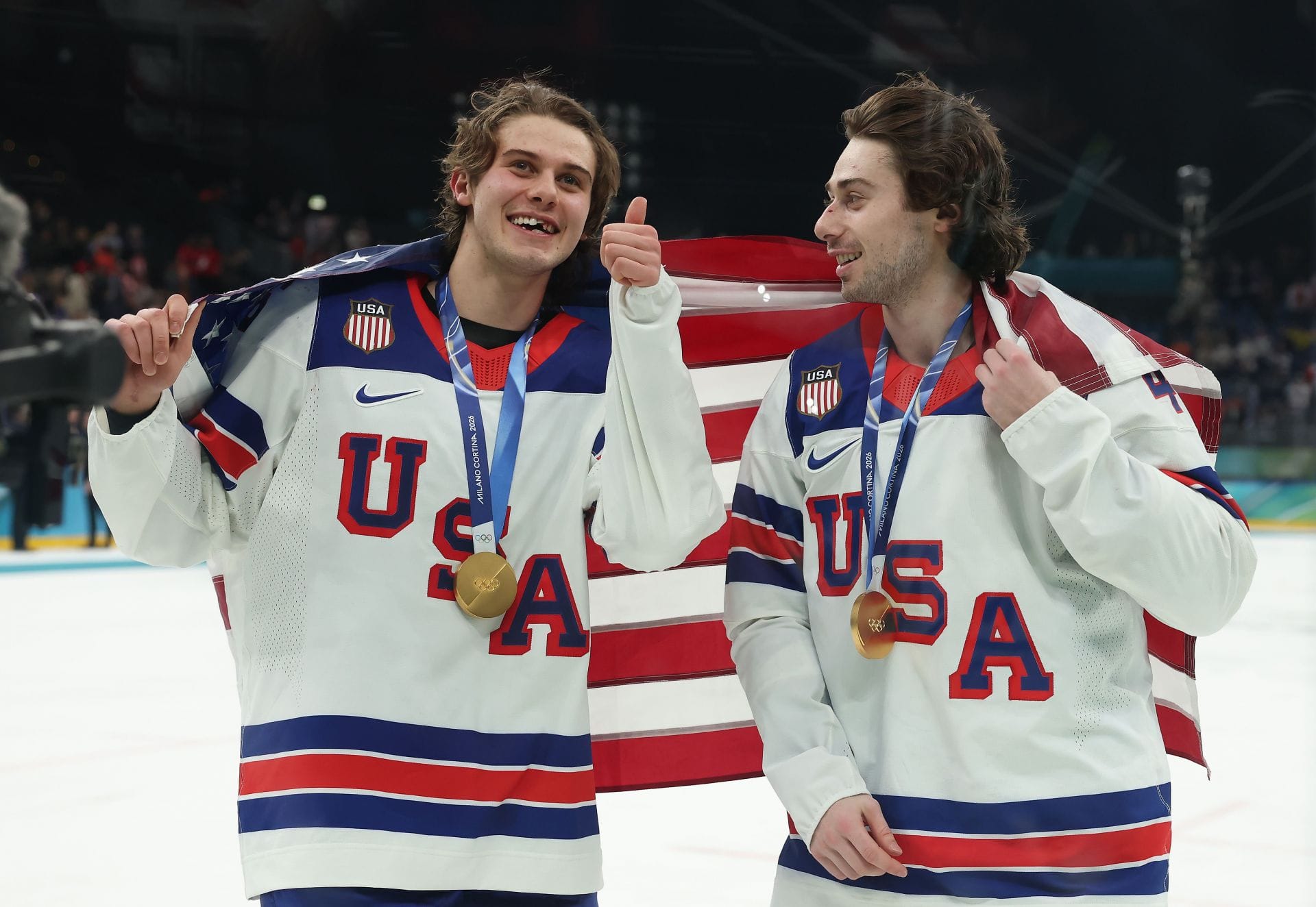 "D list celebs": Hockey fans react as Quinn & Jack Hughes get stopped by bouncer at Justin Bieber's World Cup after party
