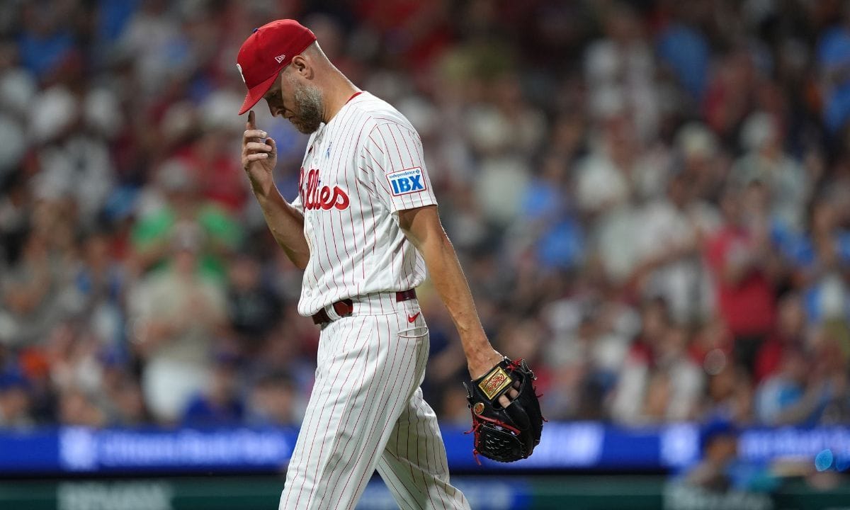 "Zack Wheeler acting like a spoiled kid" - Phillies fans stand by Yankees legend over $126M star amid rift rumors