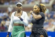 Serena Williams e Venus Williams dos Estados Unidos durante o US Open Tennis Championship 2022 em Flushing, Queens, Nova York. (Foto via Getty Images)