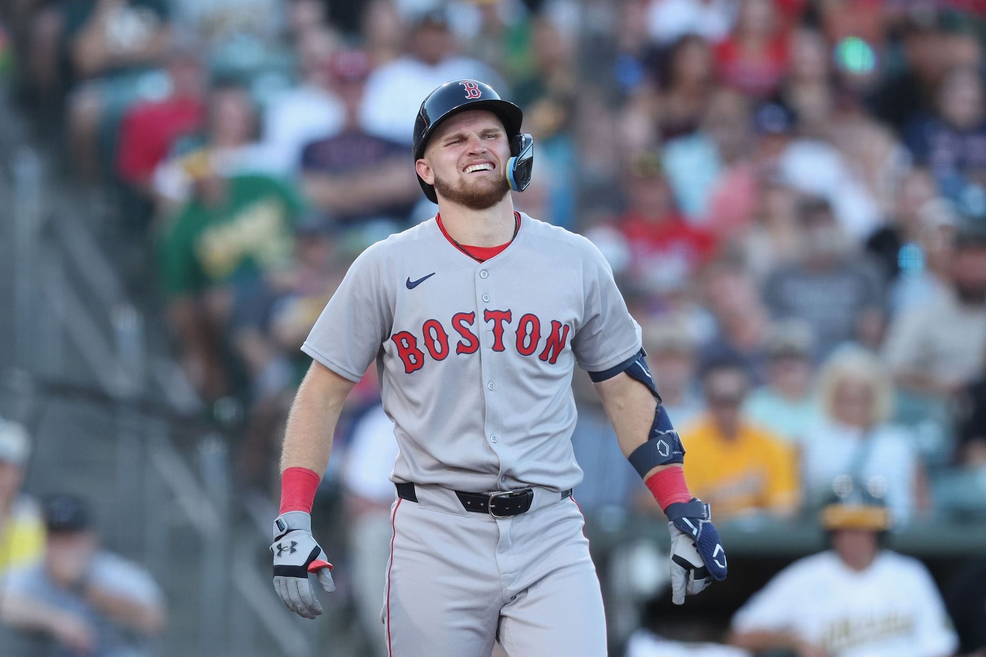 "Can go hang out with Roman Anthony in Florida" - Red Sox fans question team's luck after $780K trade addition exits debut hurt