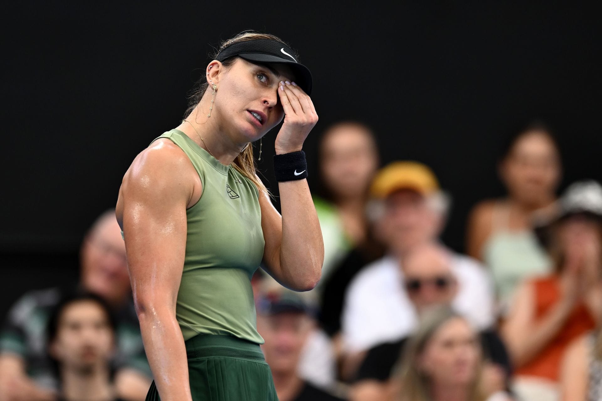"Absolute disgrace" - Serena Williams' coach furious over Paula Badosa escaping disqualification after racket controversy