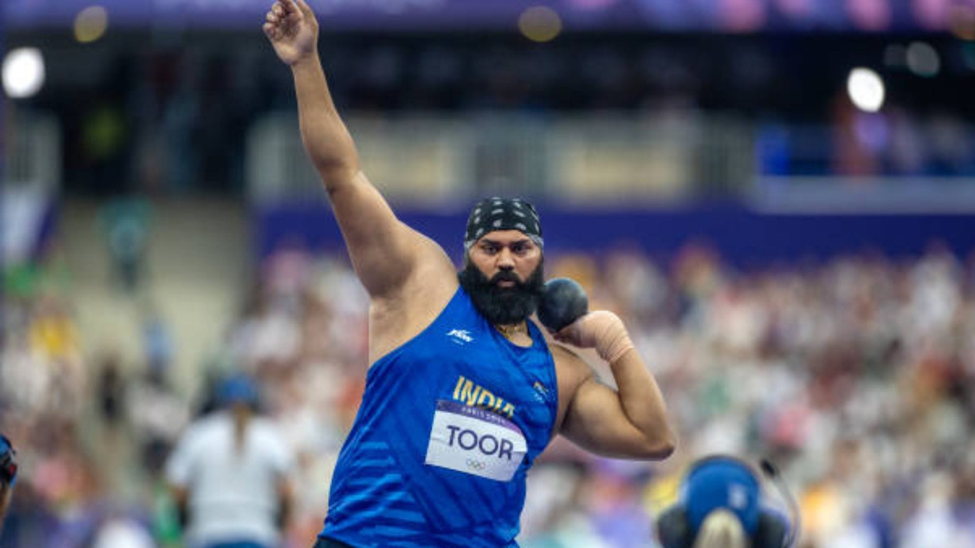 Tajinder Singh Toor for India (Image via Getty Images)
