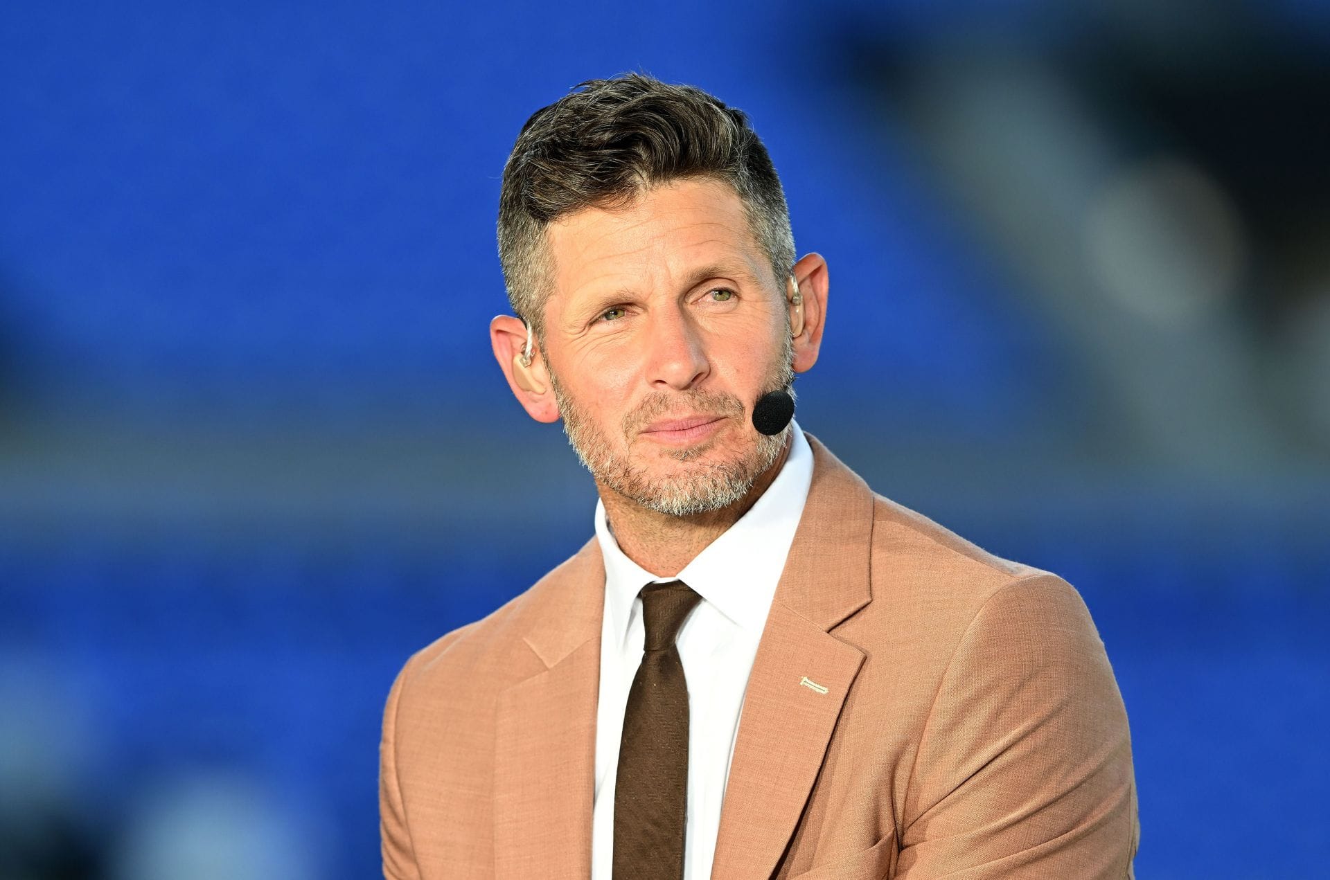 “Masculine men do get pedicures”: Former NFL QB Sean Salisbury challenges Dan Orlovsky’s controversial grooming stance while maintaining diplomacy
