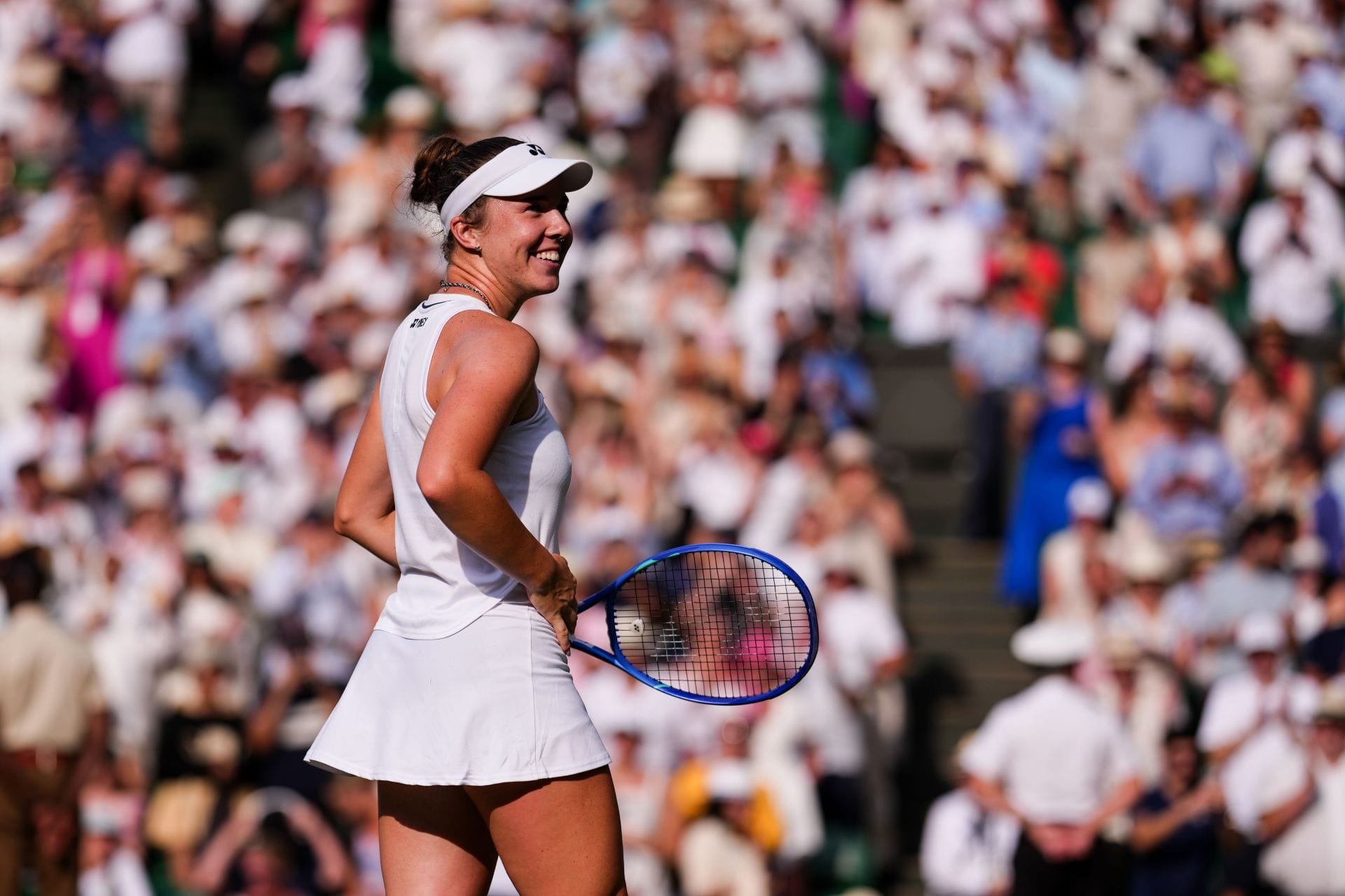 Who is in Linda Noskova's player box? A look into Czech's coach, family & inner circle before Wimbledon final