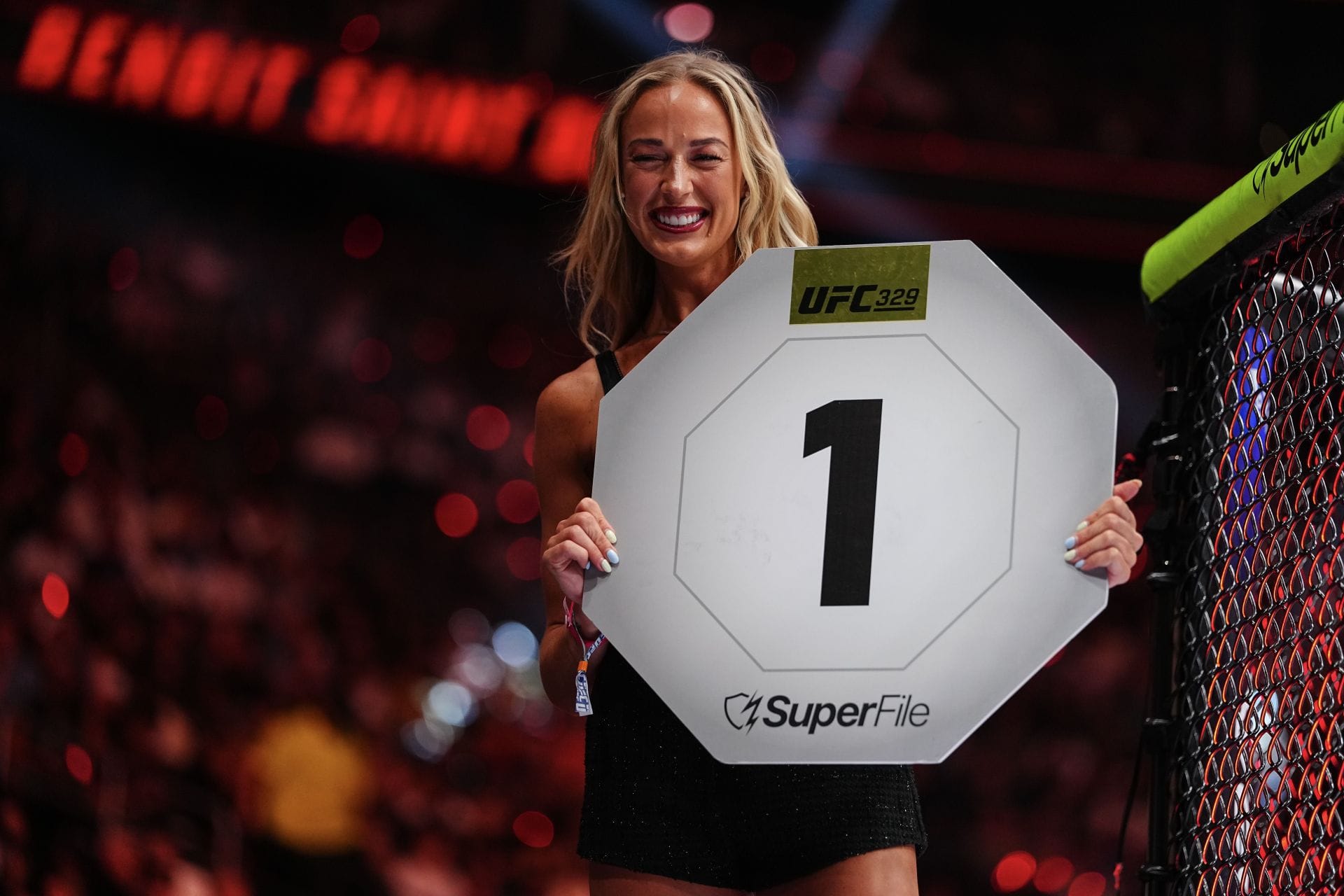 "She Was In The Ring Longer Than McGregor": Fans React as Sophie Cunningham Takes on Ring Girl Duties in UFC 