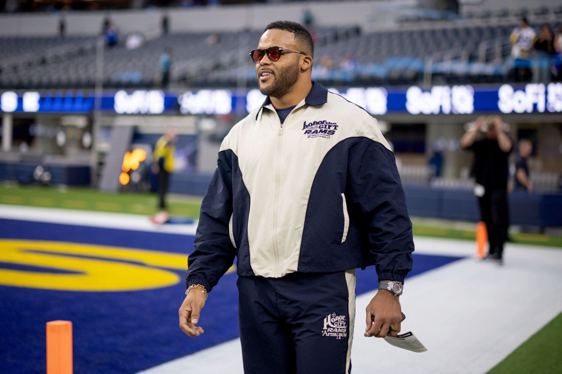 NFL insider Jeremy Fowler gives clear verdict on Aaron Donald returning to work out at Rams' facility amid unretirement buzz