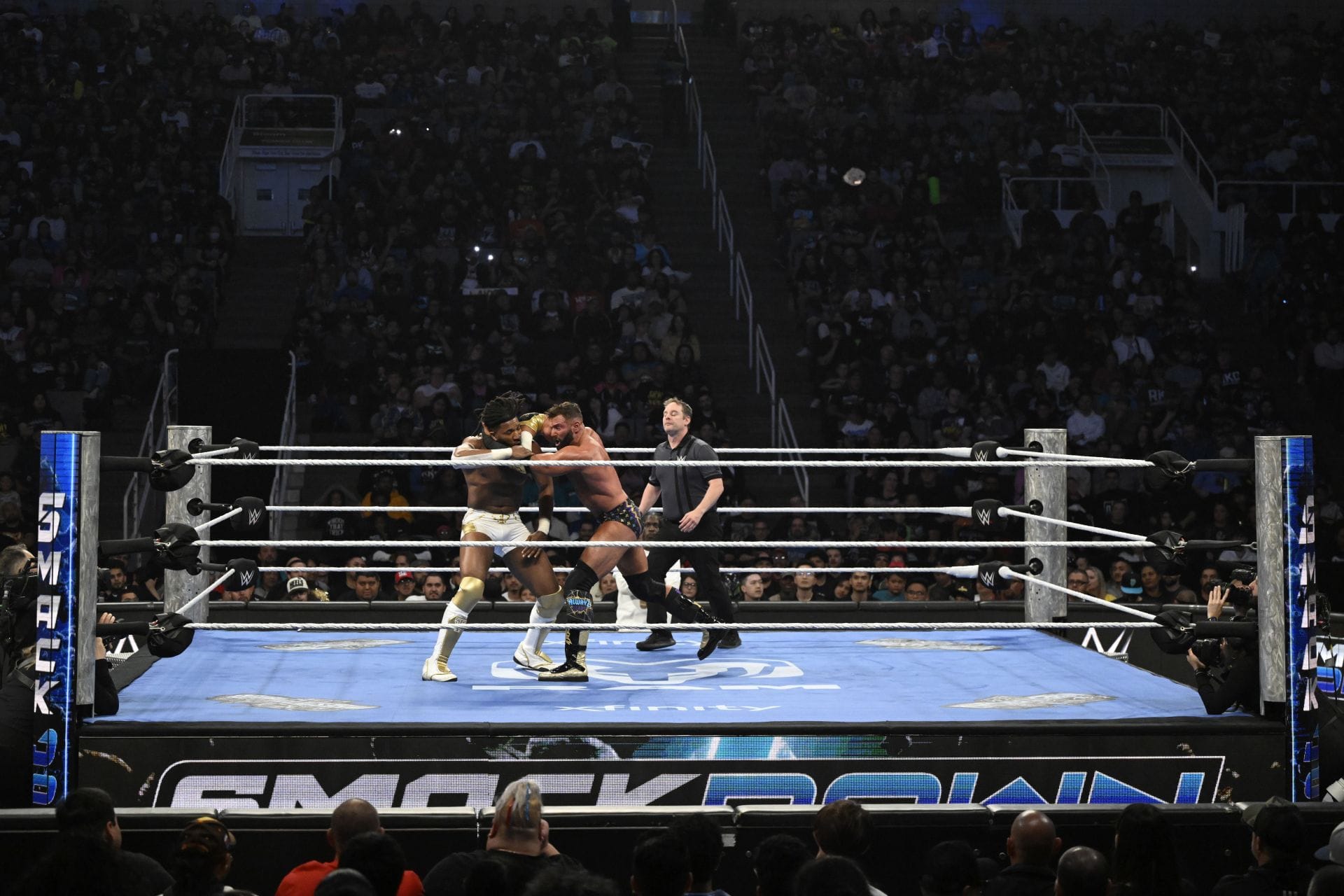 Popular WWE Superstar teases going after a world title to become Grand Slam Champion