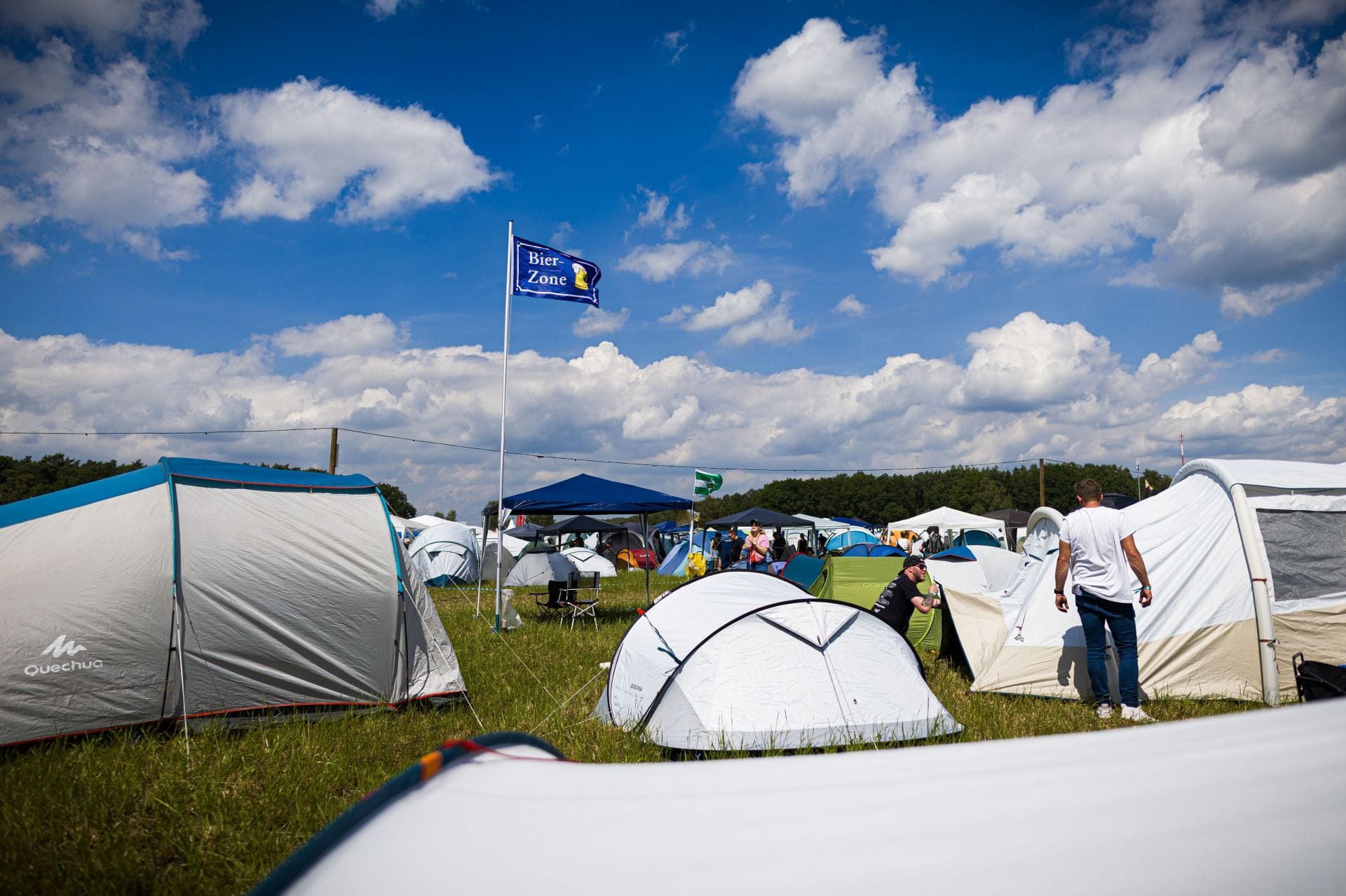 Wild Camping vs Organised Camping