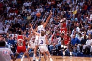 Michael Jordan e Brad Daugherty - Finais da Conferência Leste da NBA de 1989. Fonte: Getty