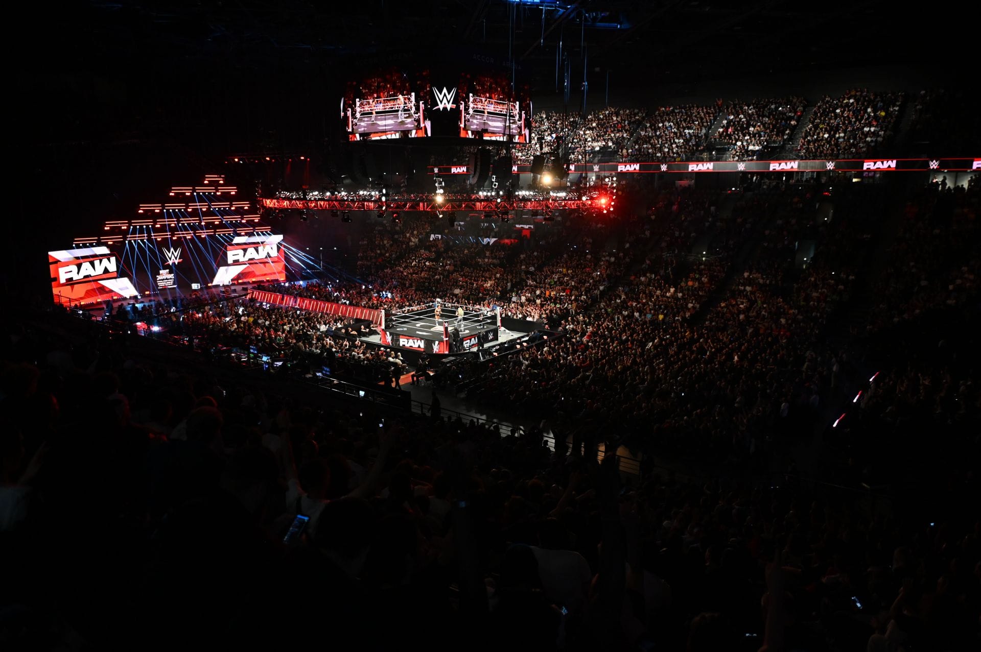 "Coming for it all" - Former WWE star teases return to the ring after 9 months