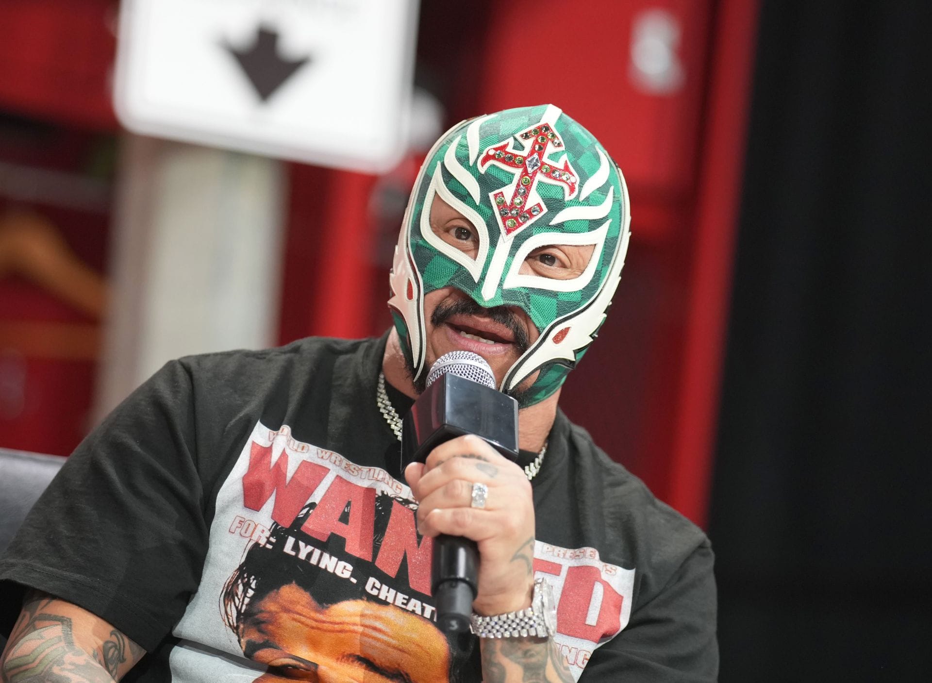 “I don’t want to be the next Rey Mysterio” - WWE Superstar doubles down on his stance