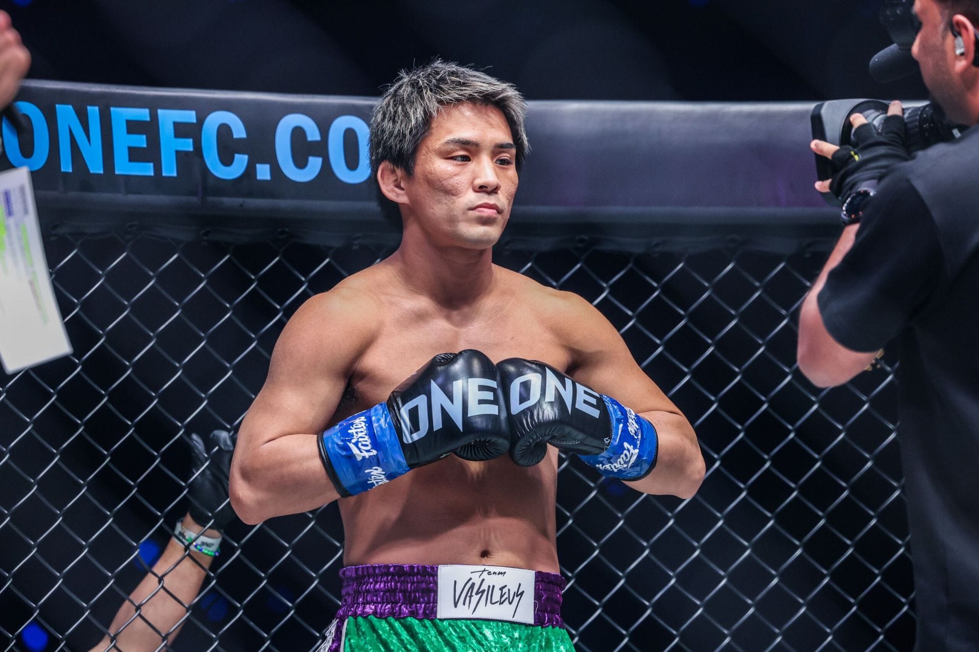 “Seem to cover things with physicality” - Yuki Yoza breaks down the core stylistic differences between Dutch and Japanese kickboxing