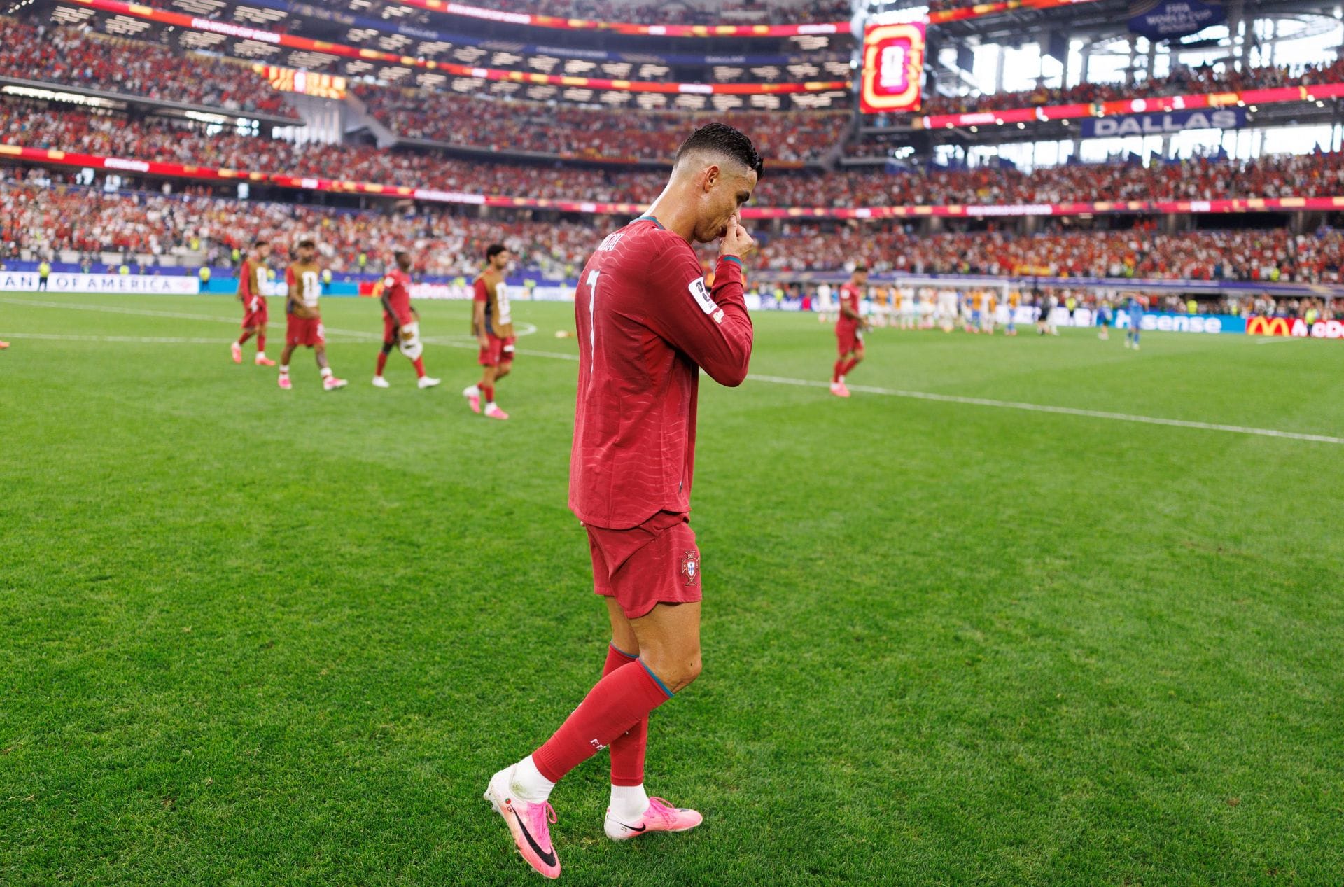 “A single game can never define your greatness” - Team India star pens heartfelt note for Cristiano Ronaldo after World Cup 2026 heartbreak