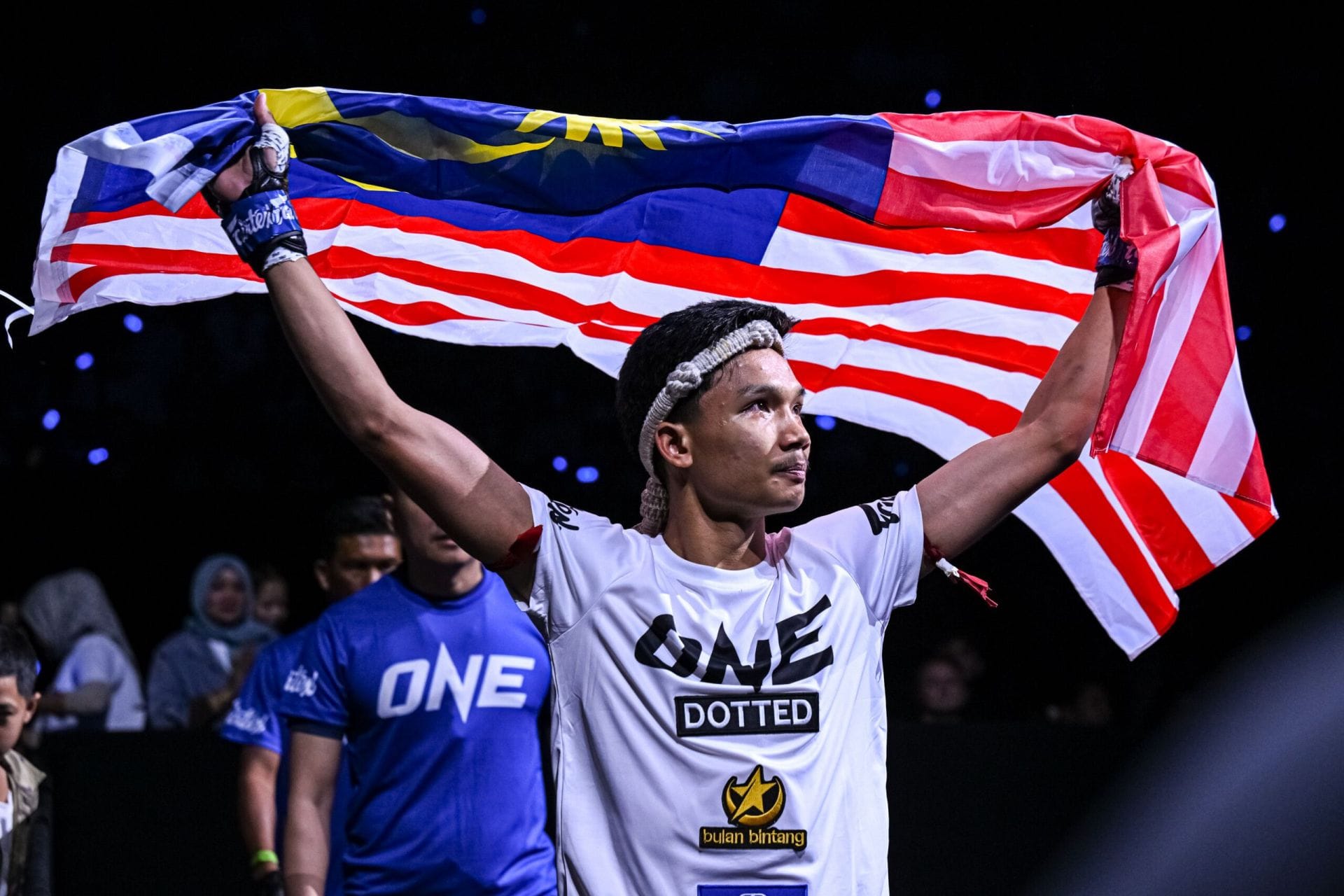 "Malaysia is proud of your achievement" - Prime Minister Anwar Ibrahim celebrates Aliff's historic championship win