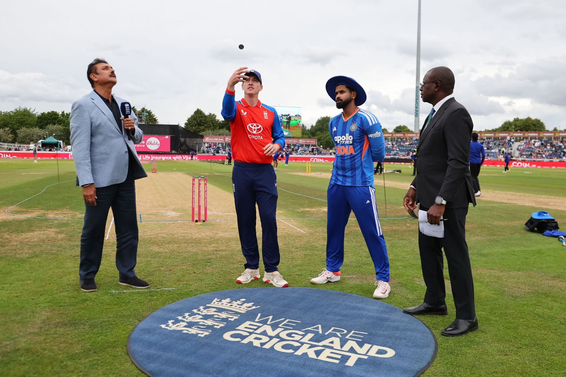 "Fielding nahi" - Ravi Shastri and Shreyas Iyer involved in awkward, confusing interaction during toss ahead of ENG vs IND 2026 1st T20I [Watch] 