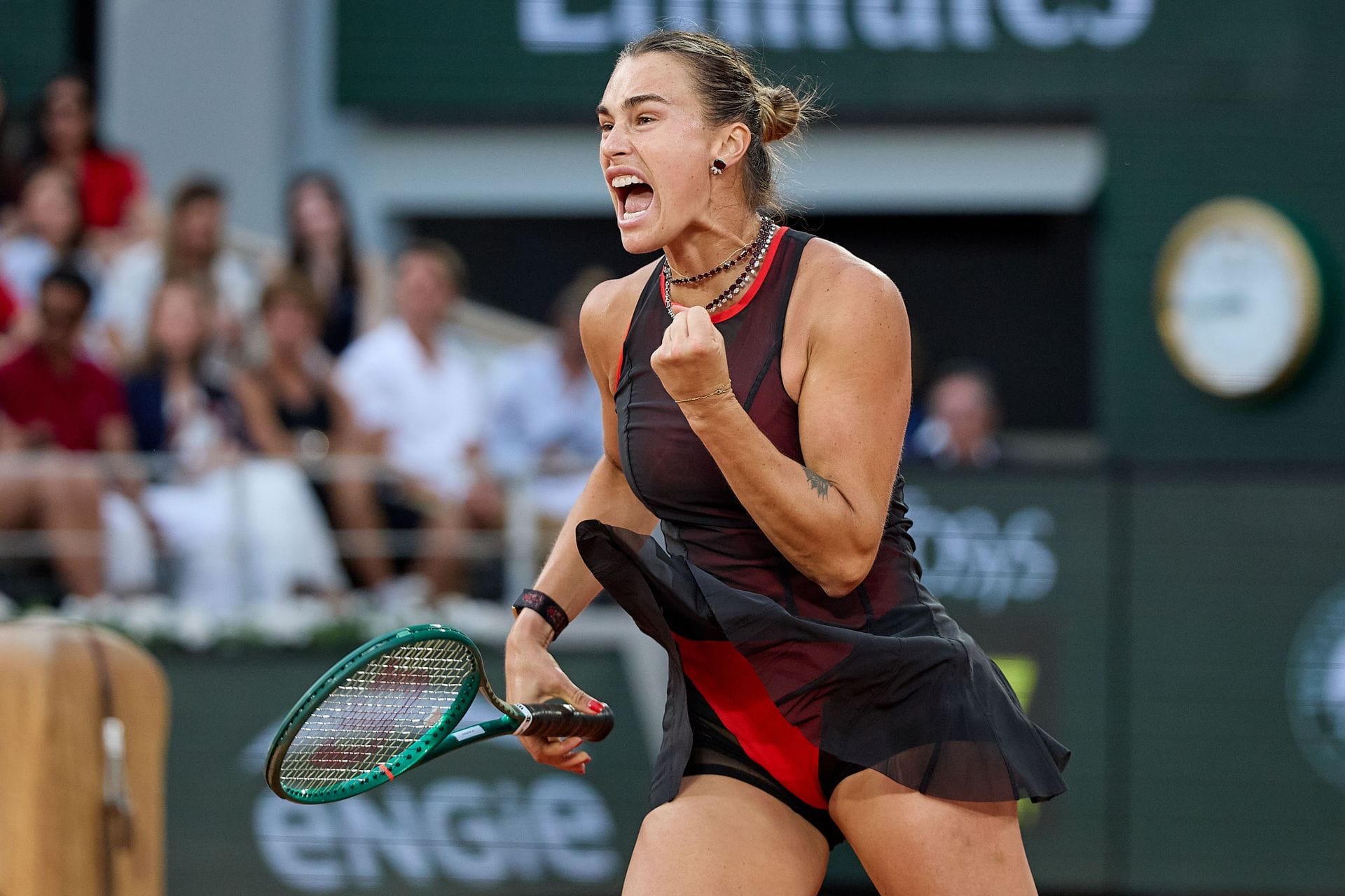 "Aryna Sabalenka needs to quit Nike";"Worst kit ever" - Fans scream in anger after World No. 1 gets 'fishing net' US Open outfit 