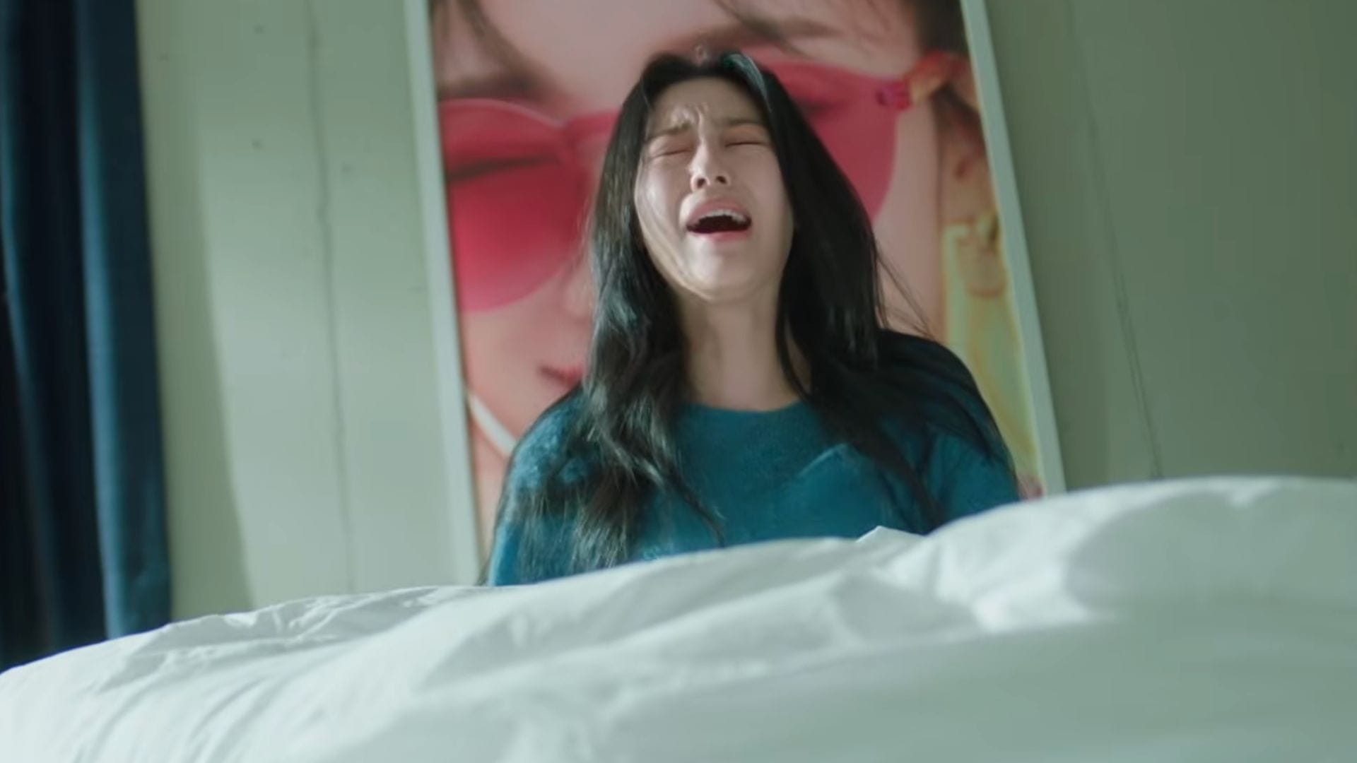 Love in Sync (Image via YouTube/ Viu Philippines)