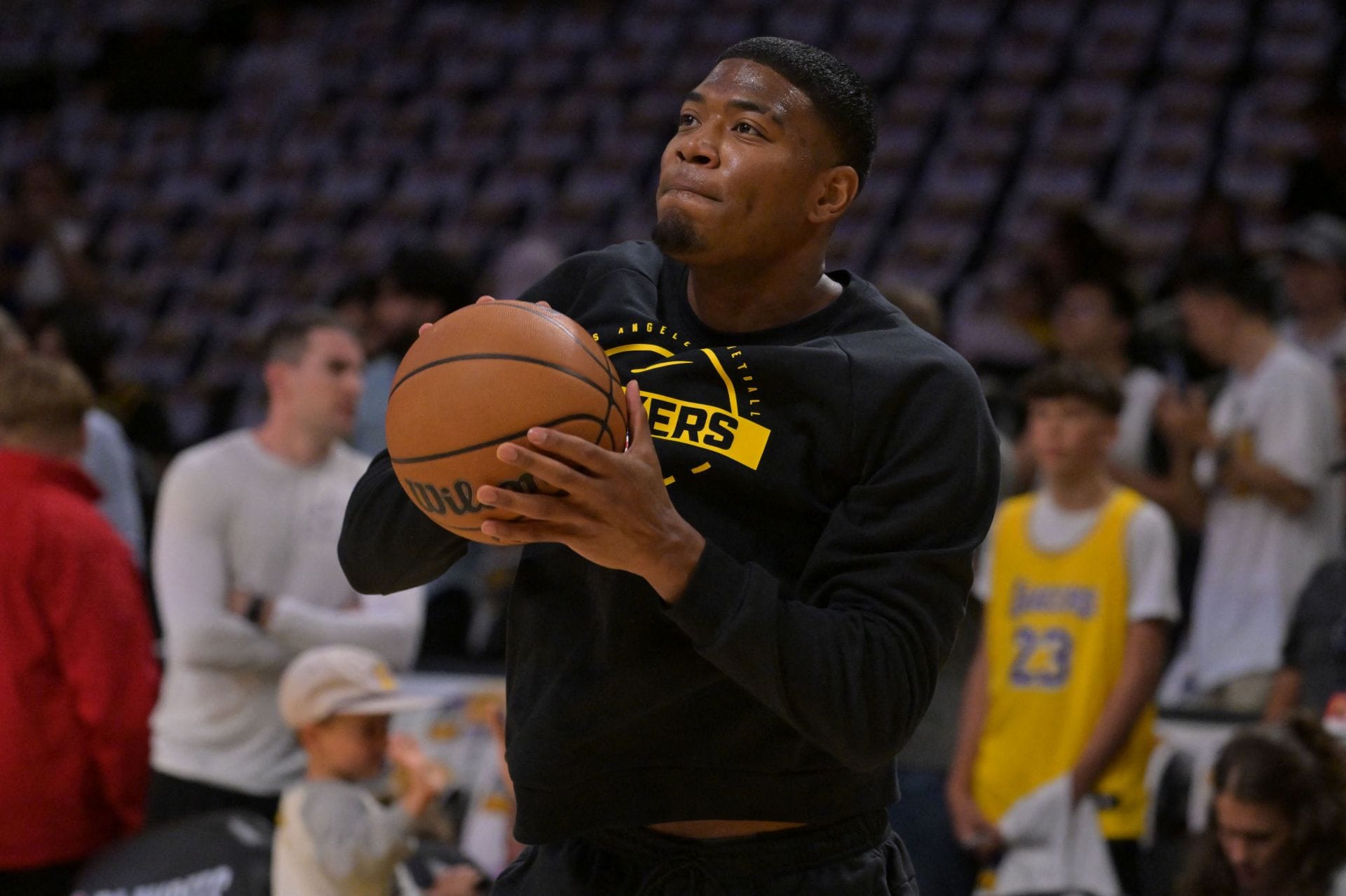 "This is a betrayal", "Bro signed with the opps" - NBA Fans Lose It As Rui Hachimura Shocks Lakers by Signing With Crosstown Rivals Clippers