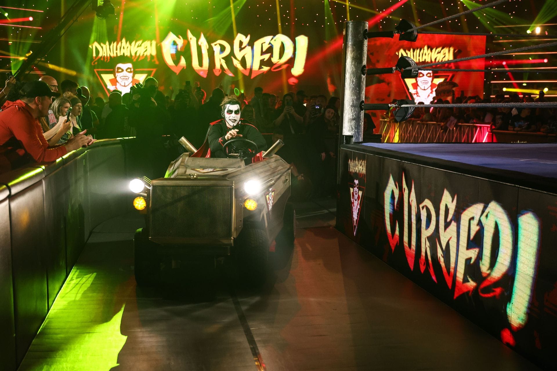 "Please Do Not Grind On Danhausen" - WWE Star Danhausen