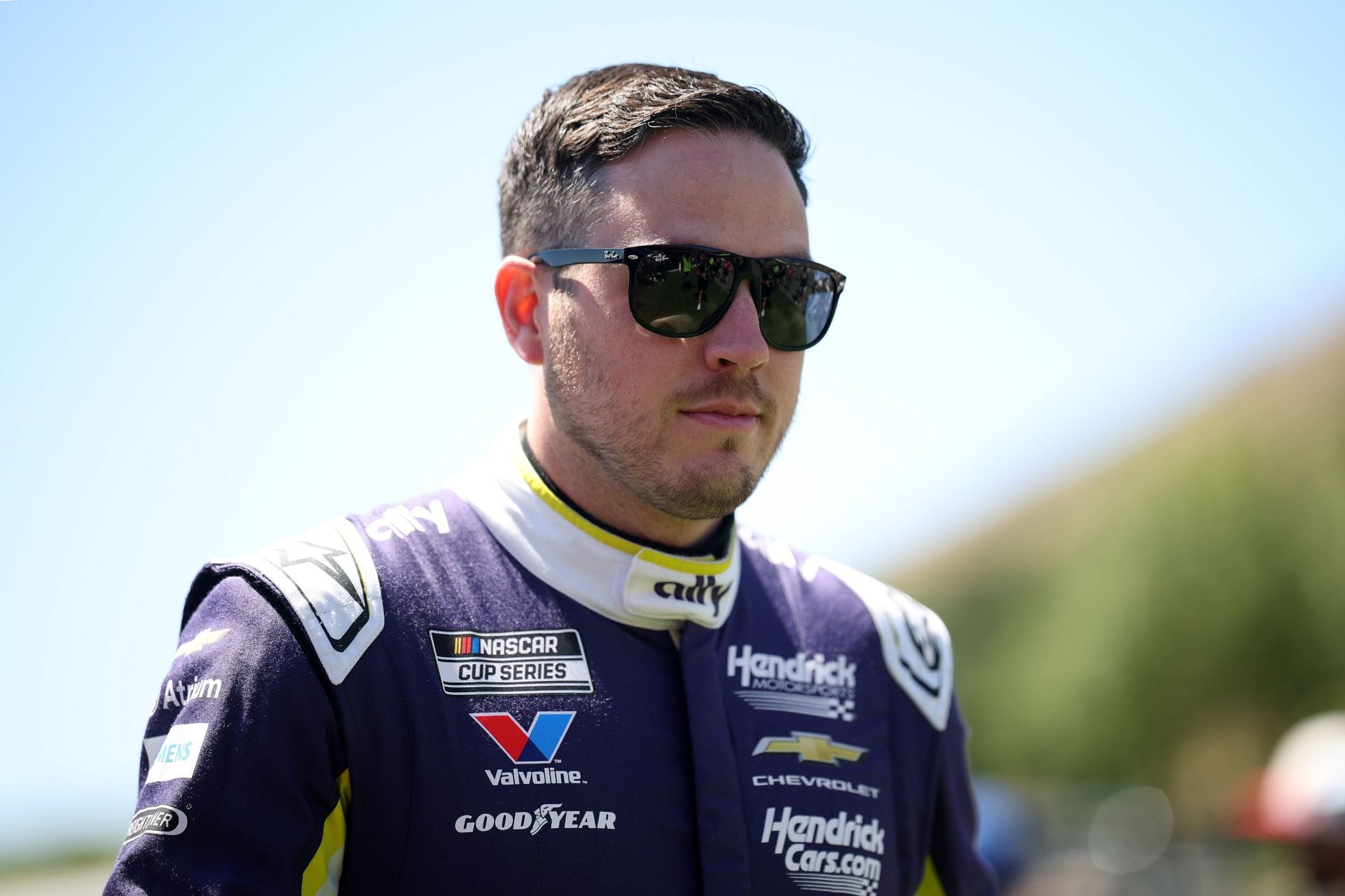 HMS executive outlines search criteria to replace Alex Bowman after 2027 NASCAR season: “Some big shoes to fill”