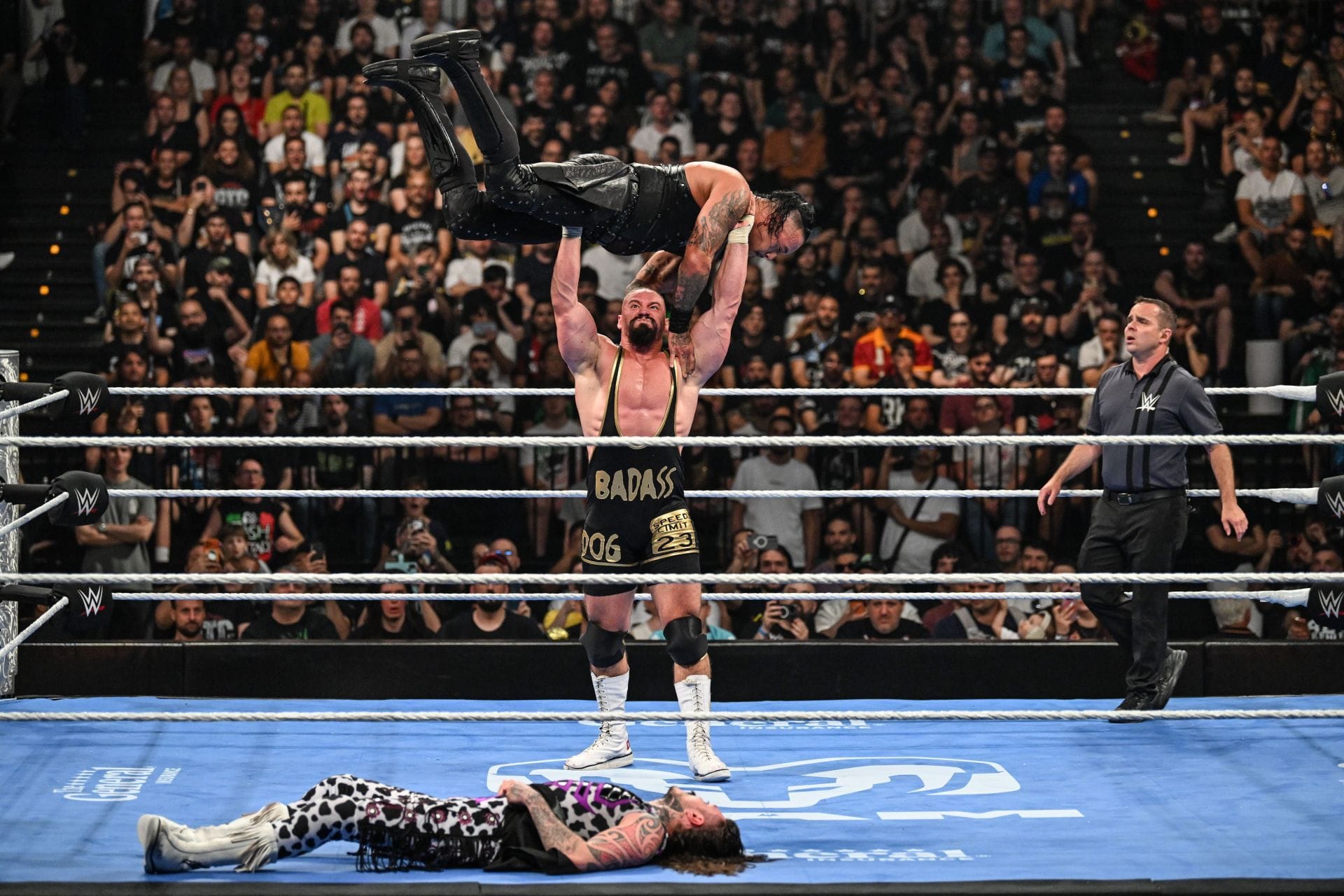 3 Clear signs WWE has given up on Bron Breakker