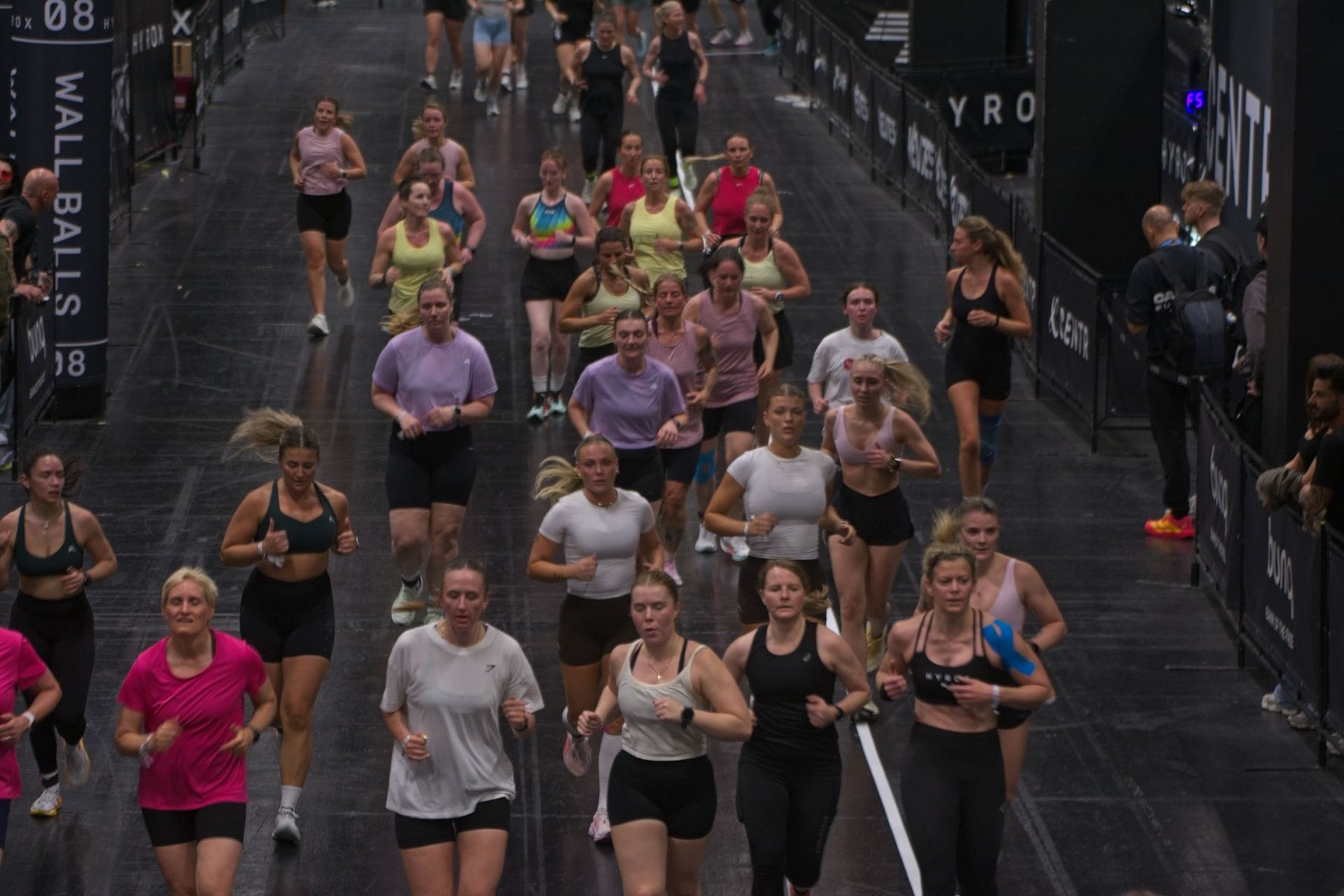 Hyrox vs CrossFit: Key Differences Explained
