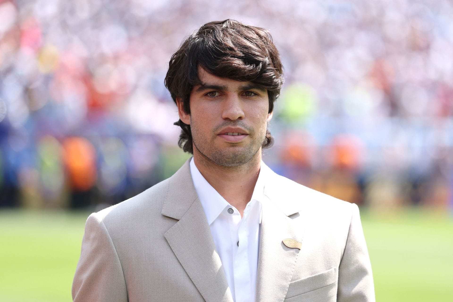"They can’t be serious" - Carlos Alcaraz fans shocked as Matteo Berrettini & Zizou Bergs approve of Spaniard's pre-US Open hairstyle