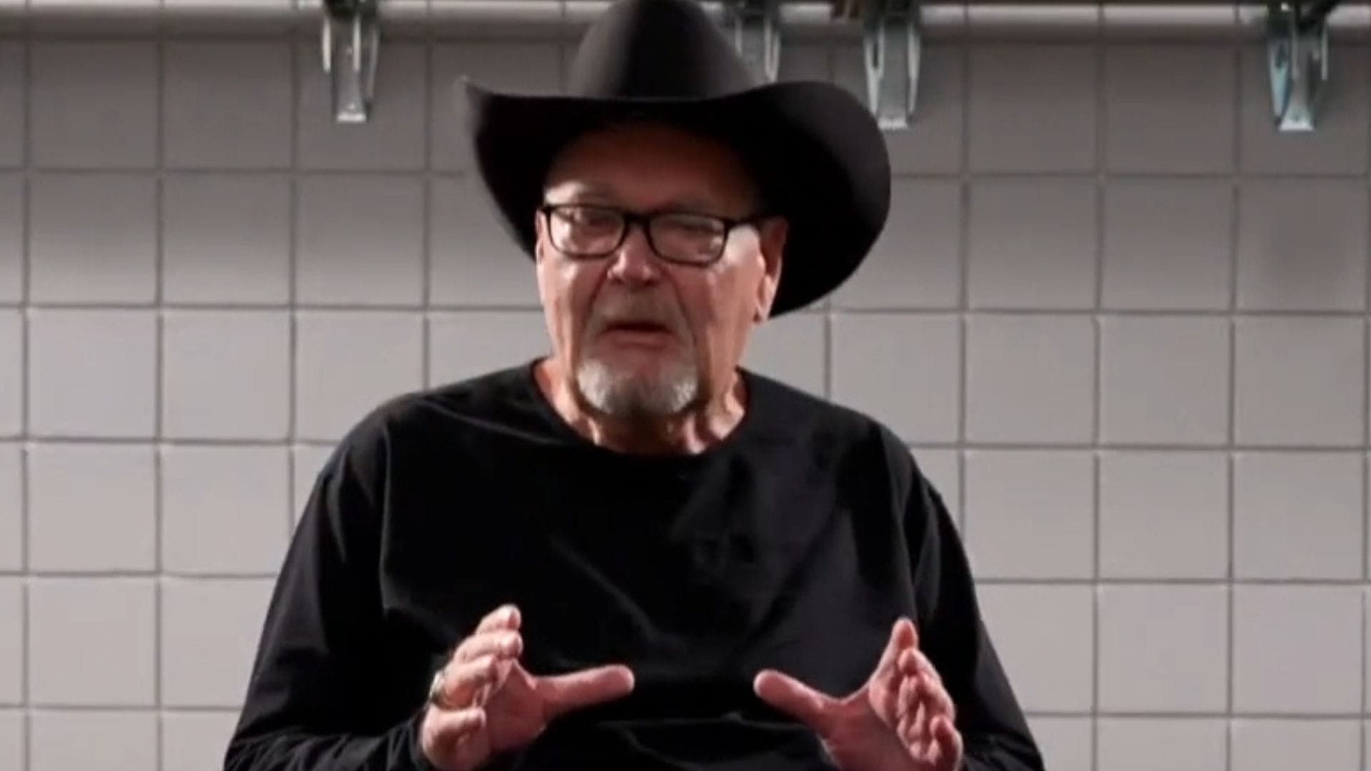 AEW is lucky to have 42-year-old star, says Jim Ross
