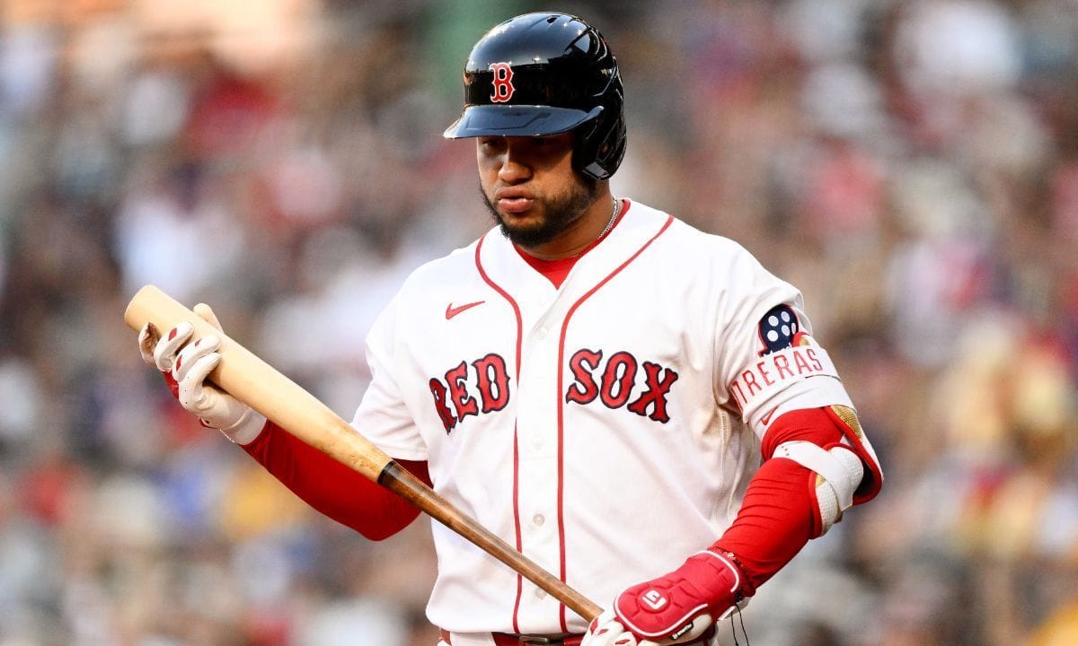 "Come meet me at Fenway Park" - $87.5M Red Sox star issues savage challenge at disrespectful Boston fan