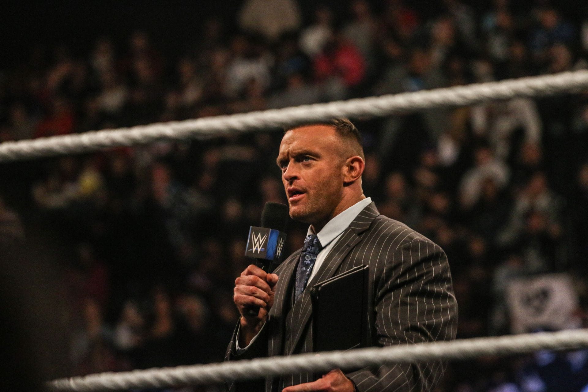 BREAKING: Former Women's Champion pushes for WWE return as SmackDown General Manager