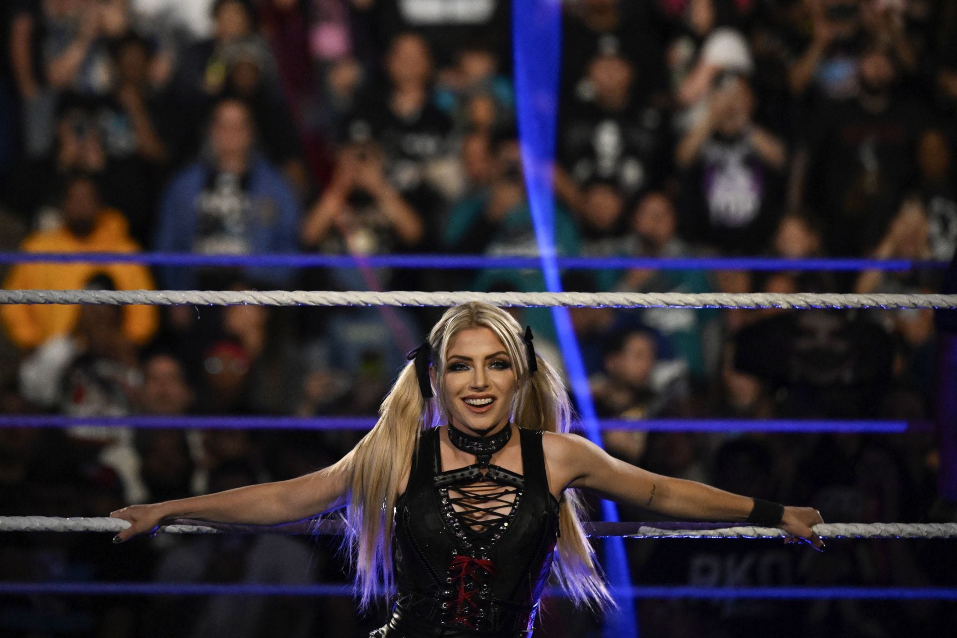 "Accentuates the tatas" - Alexa Bliss on female WWE star's original look