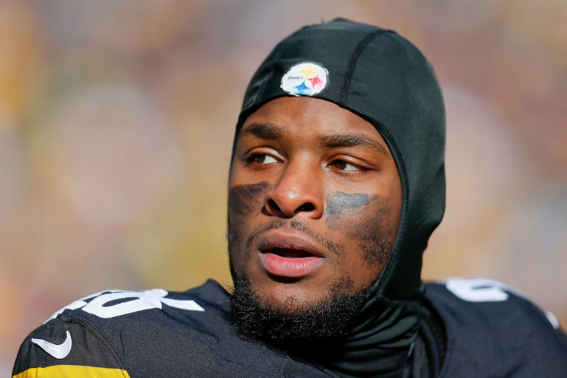 Le'Veon Bell arrest: Ex-Steelers star locked up in Canton over alleged child support neglect arrest warrant